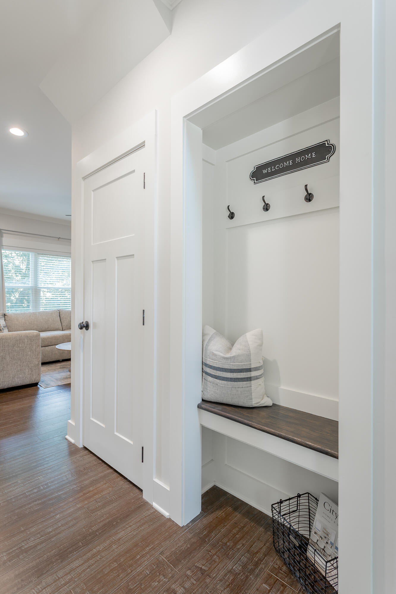 2557 Leaning Tree Lane