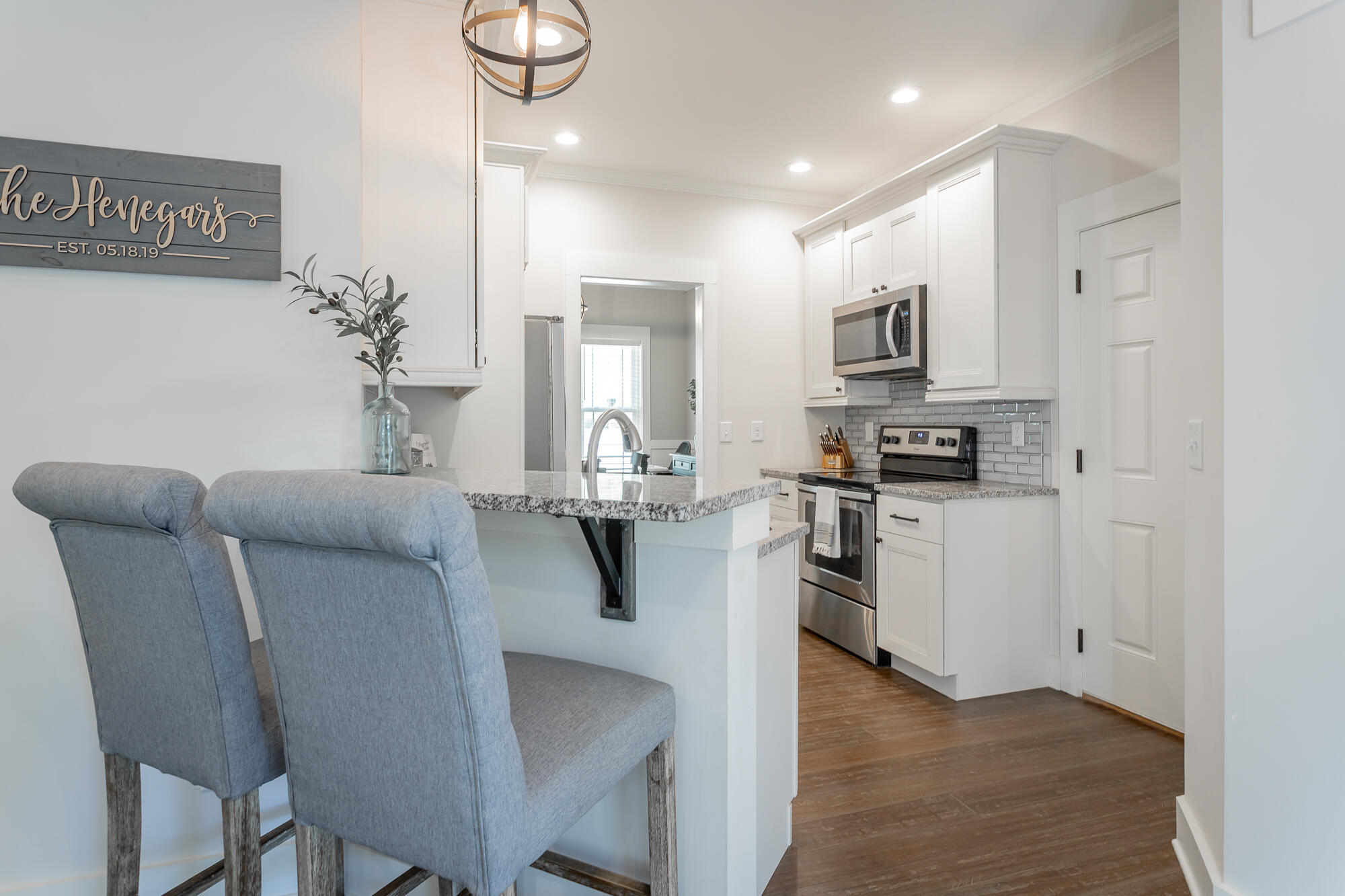 2557 Leaning Tree Lane