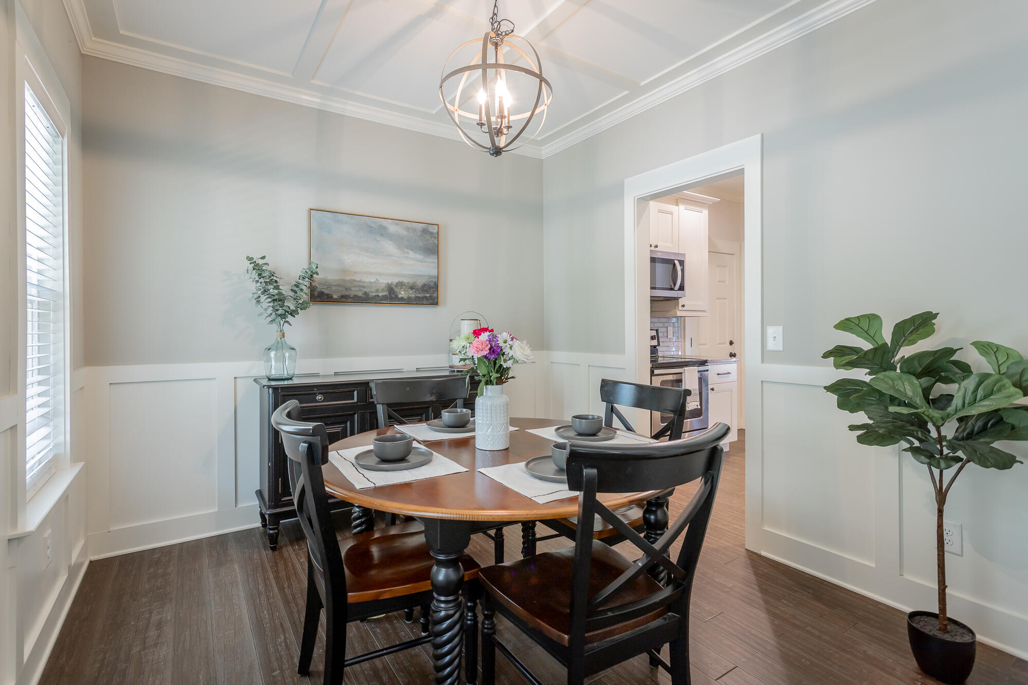 2557 Leaning Tree Lane