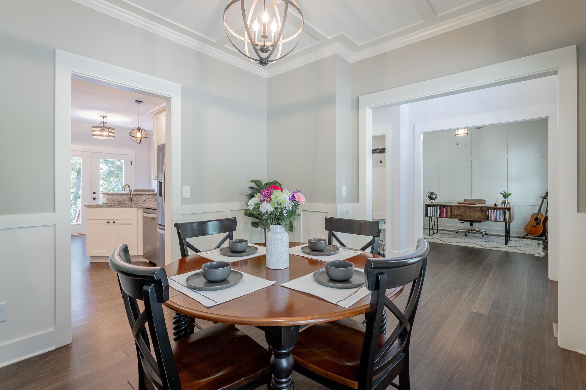 2557 Leaning Tree Lane