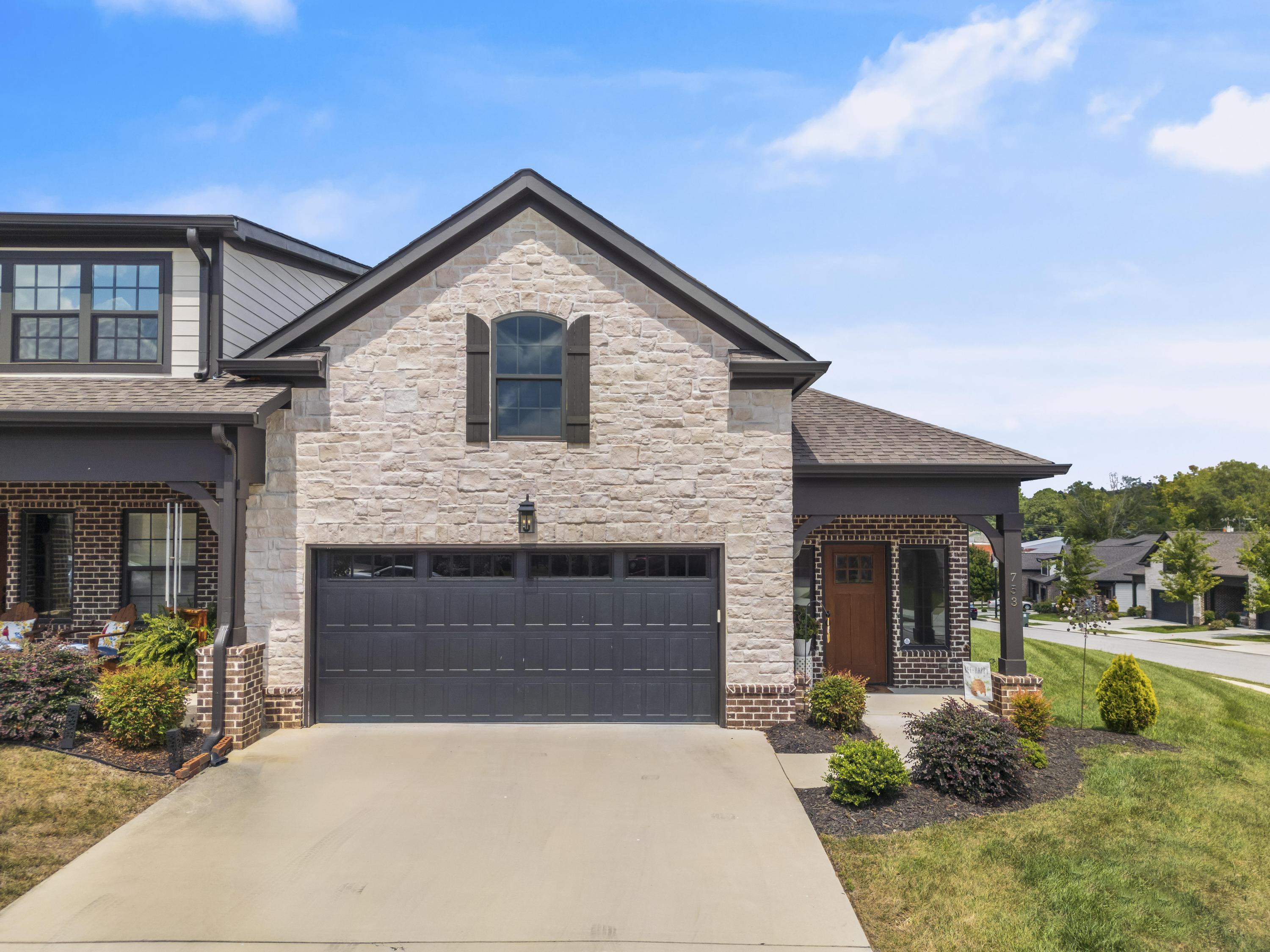 753 Wood Grove Circle
