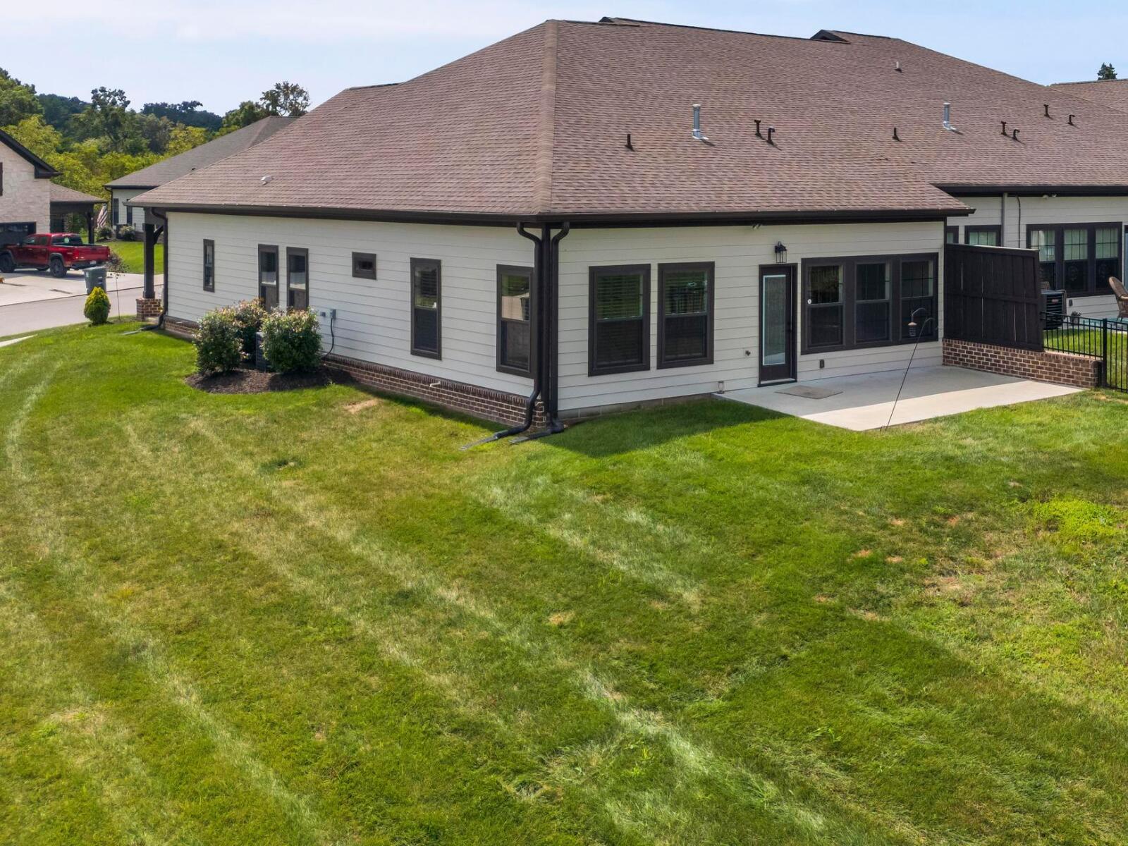 753 Wood Grove Circle