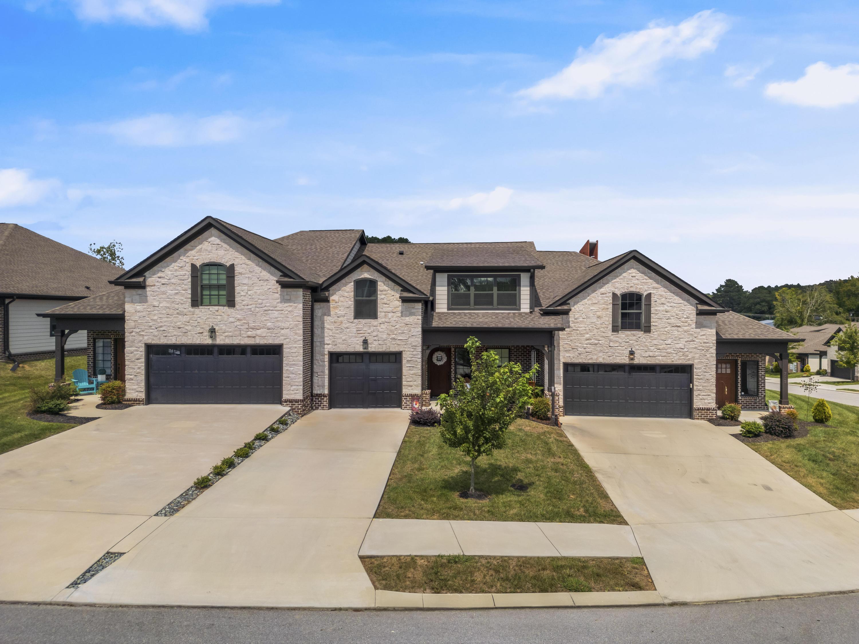 753 Wood Grove Circle