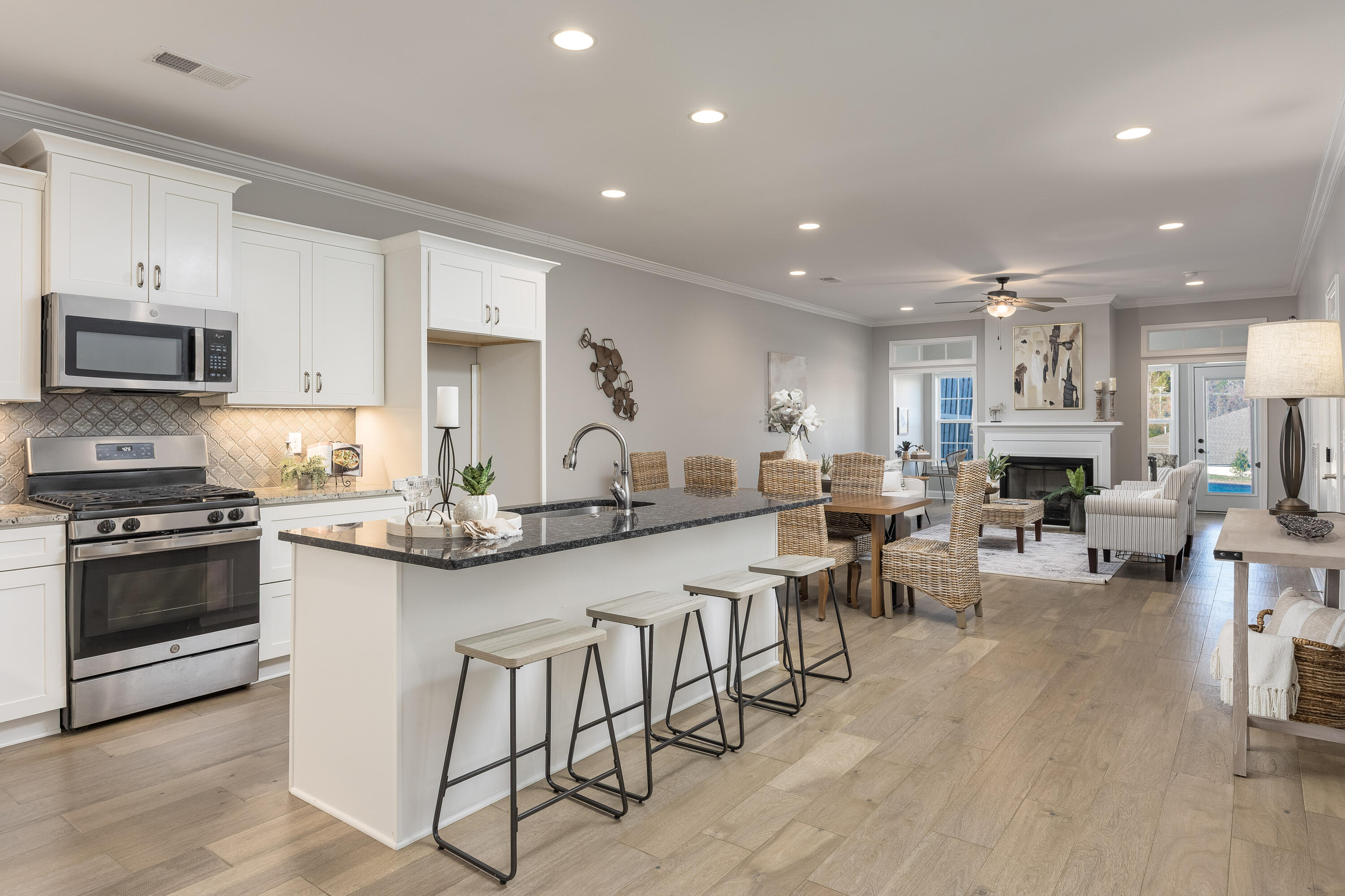 753 Wood Grove Circle