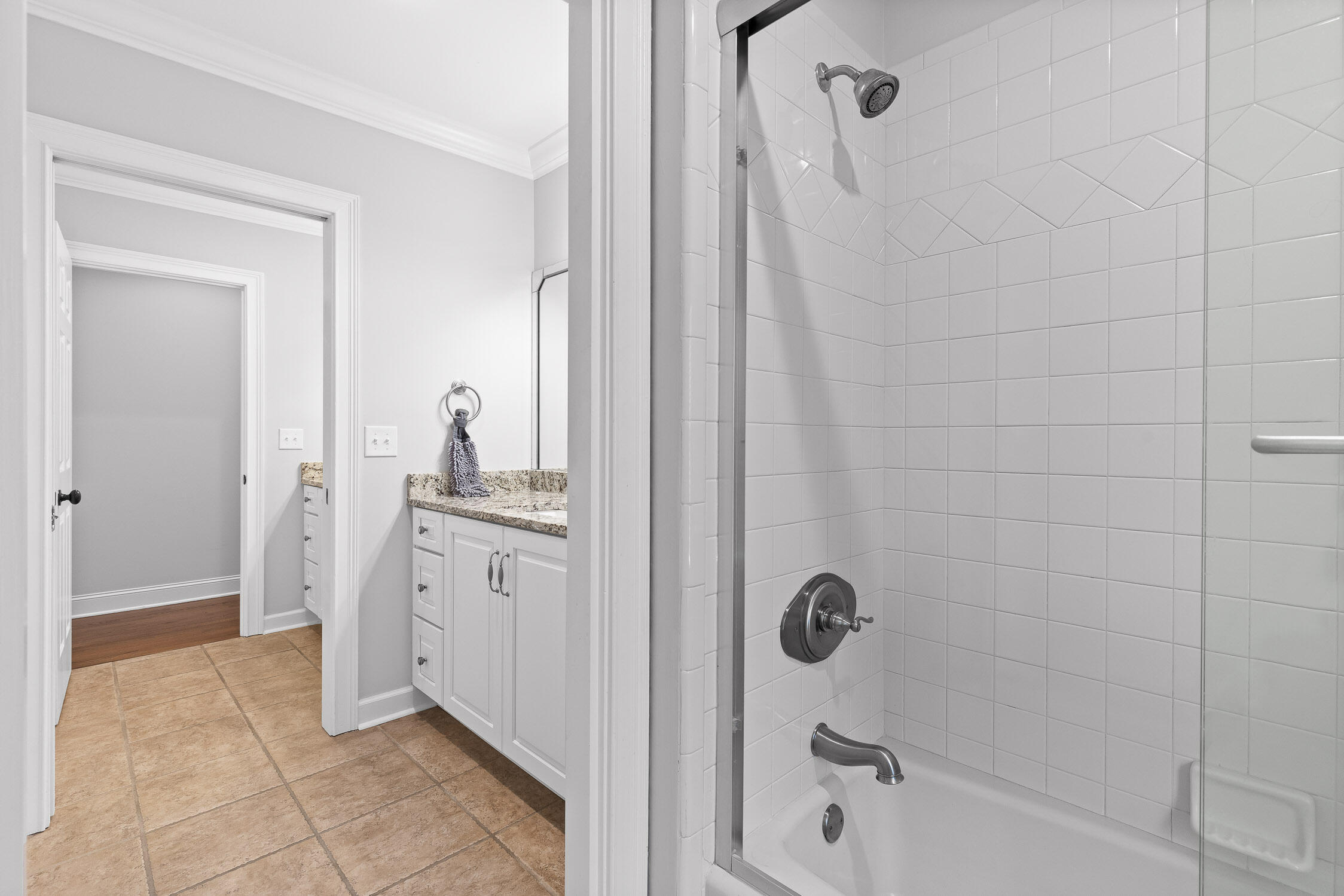 7707 Night Hawk Road