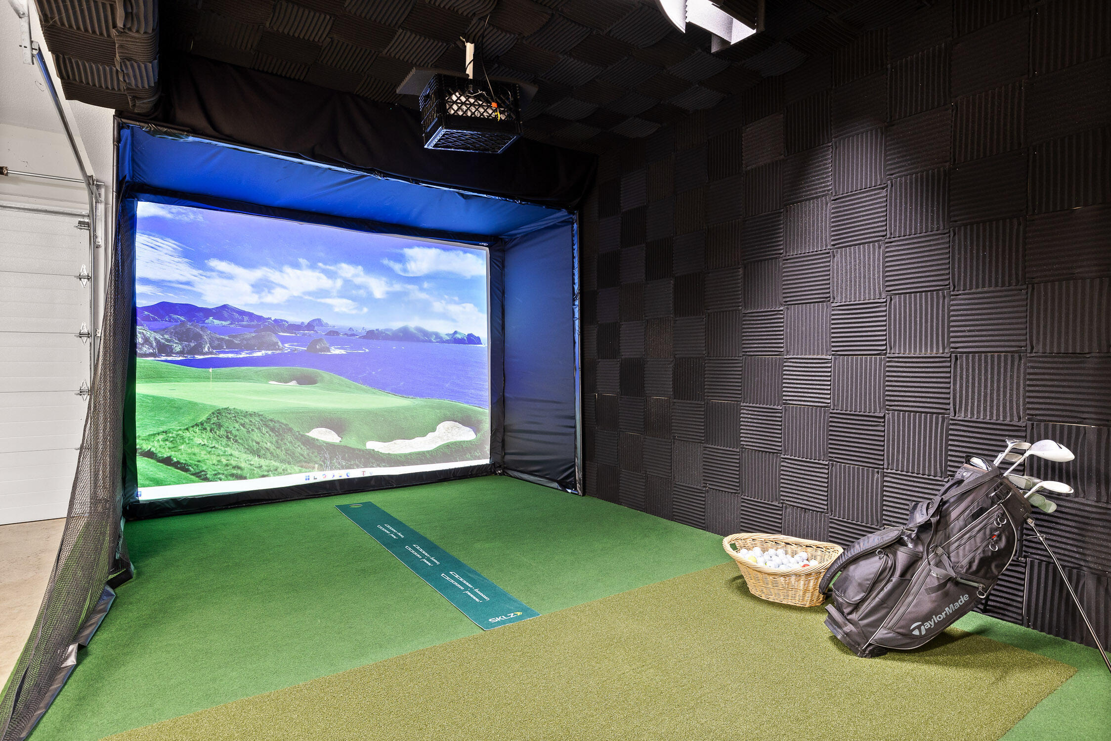 7707 Night Hawk Road