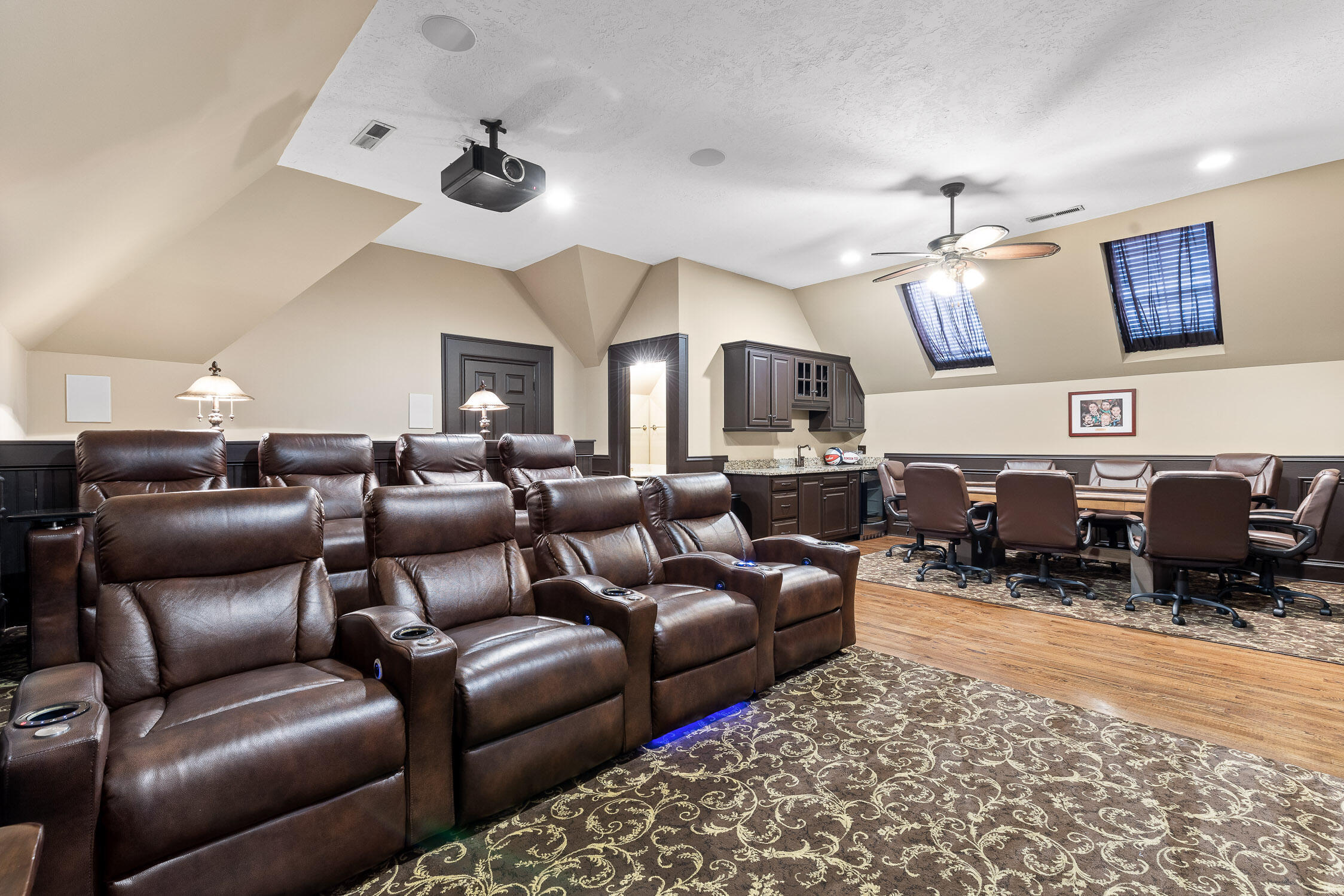 7707 Night Hawk Road