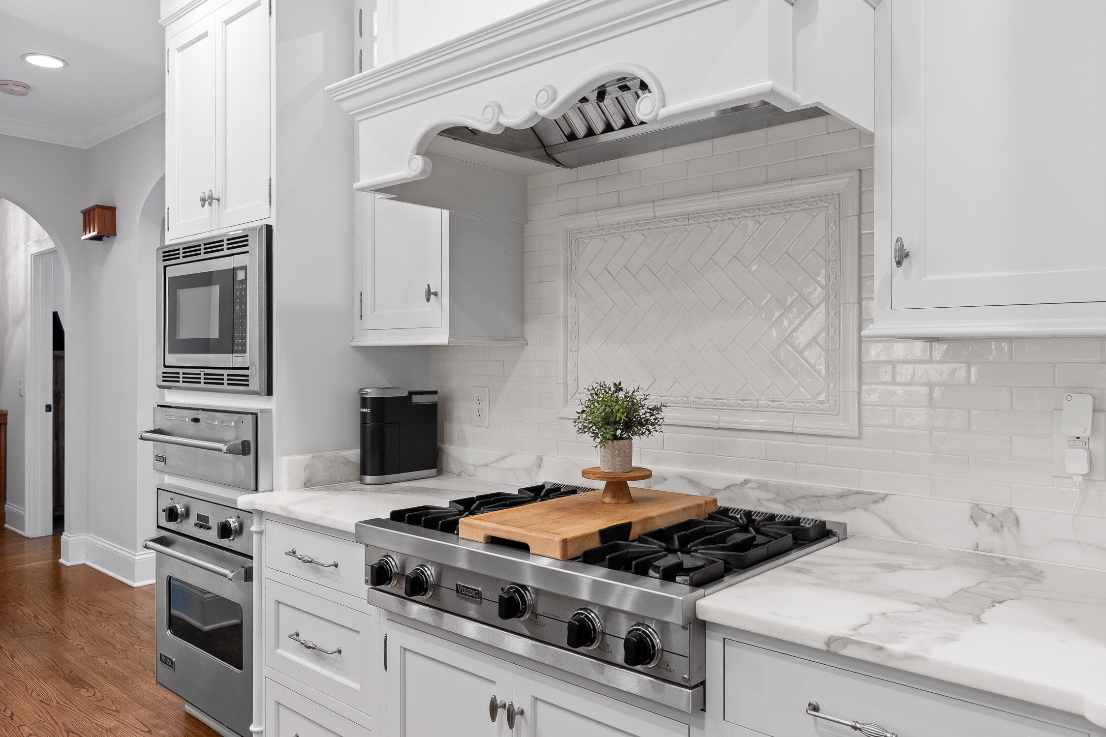 7707 Night Hawk Road