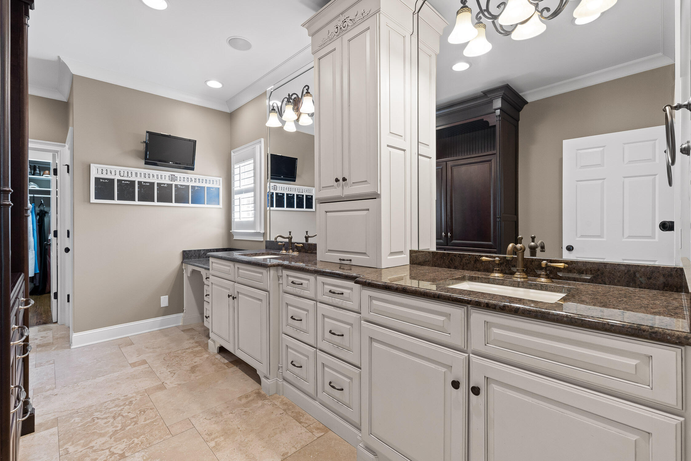 7707 Night Hawk Road