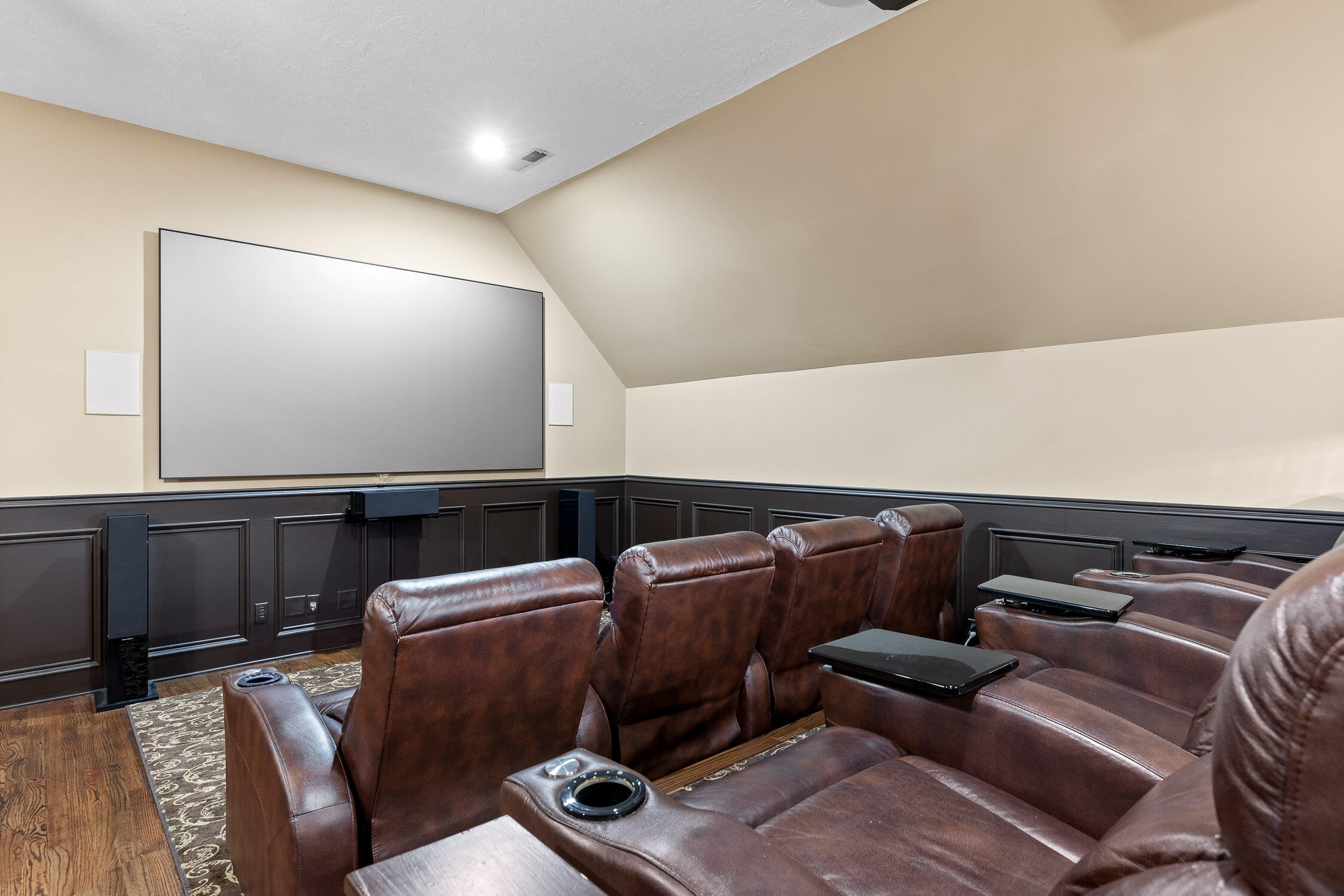 7707 Night Hawk Road