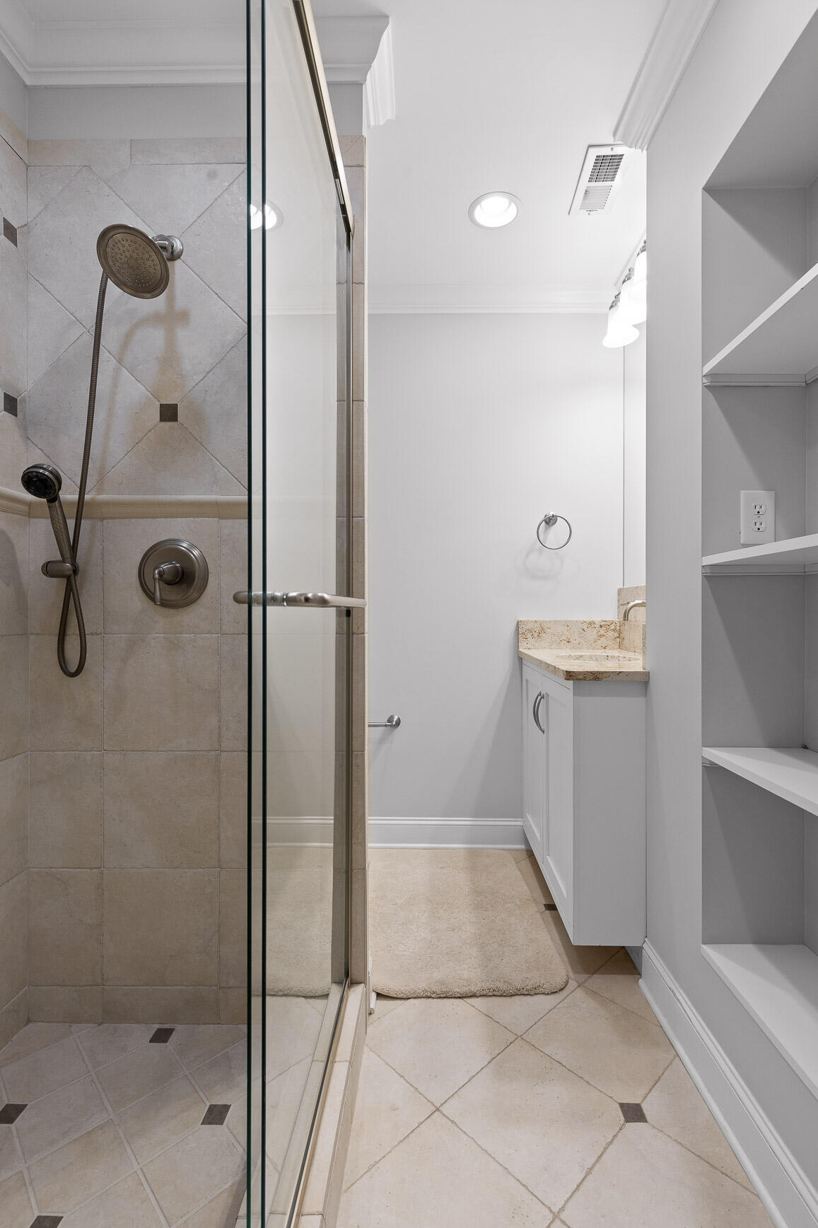 7707 Night Hawk Road