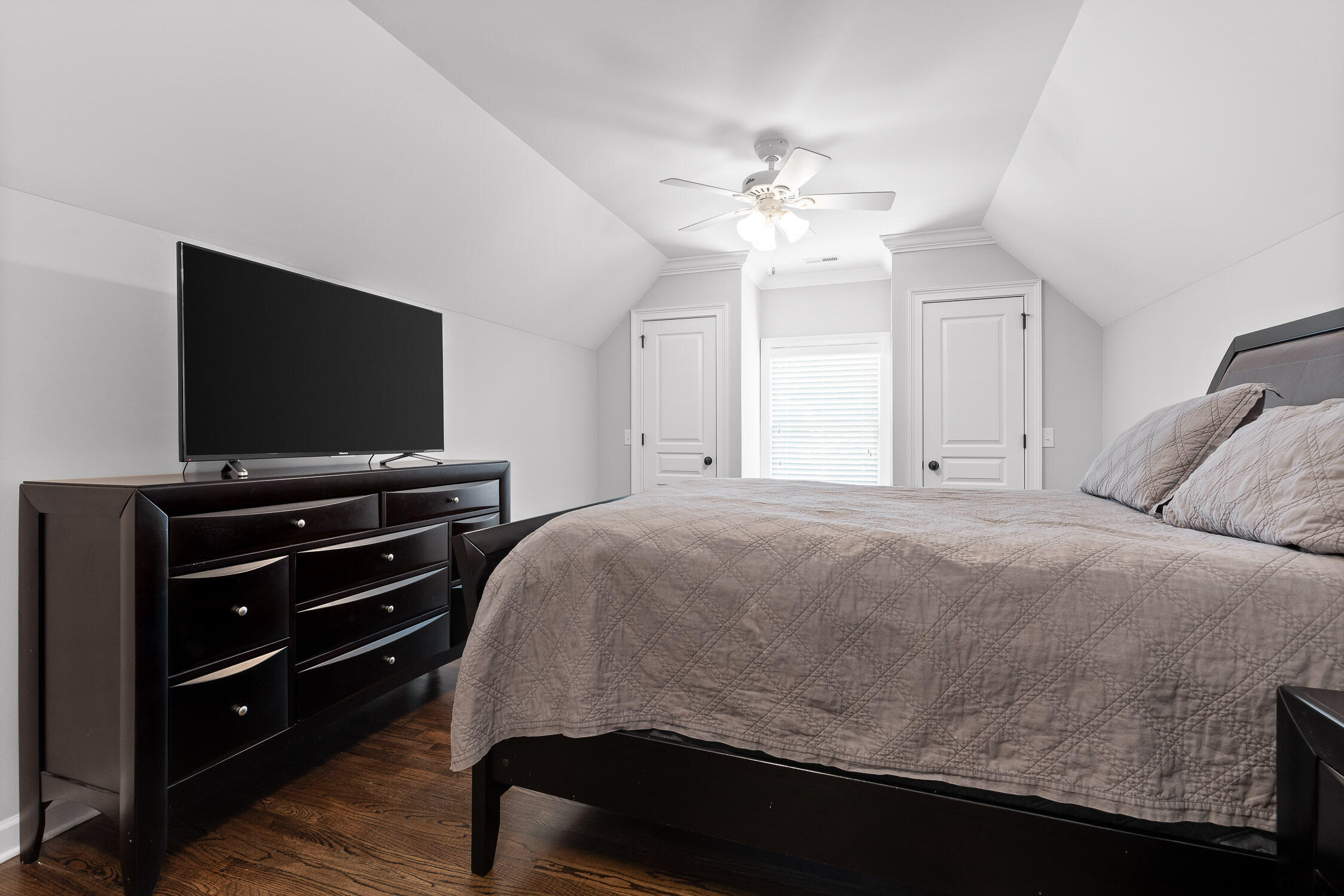 7707 Night Hawk Road