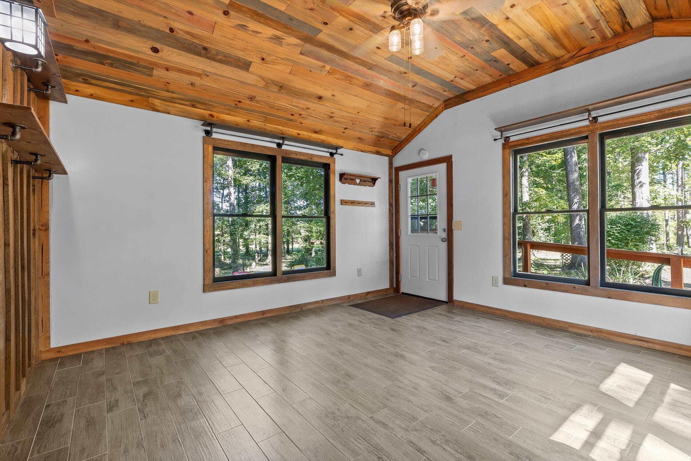 3303 Cantrell Road, LaFayette
