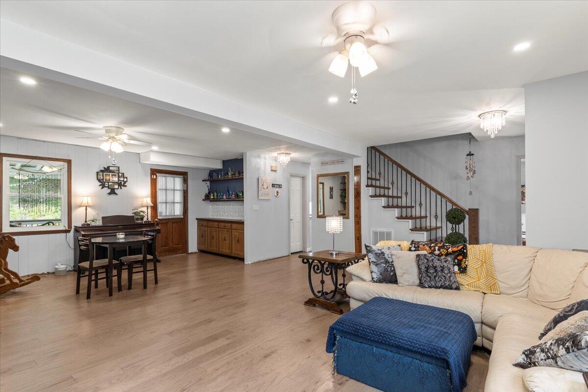 4906 Bal Harbor Drive