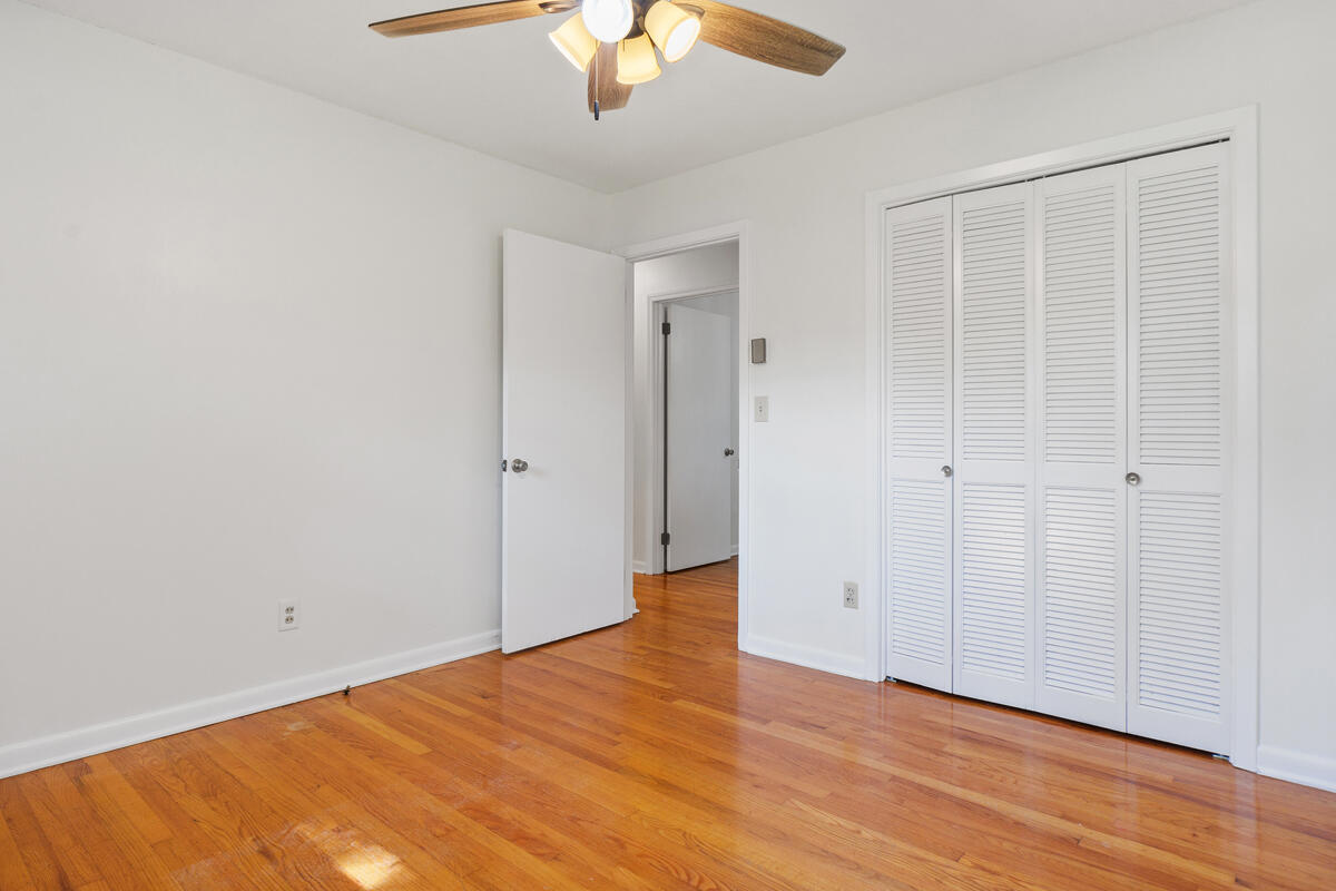 1621 Fernwood Circle