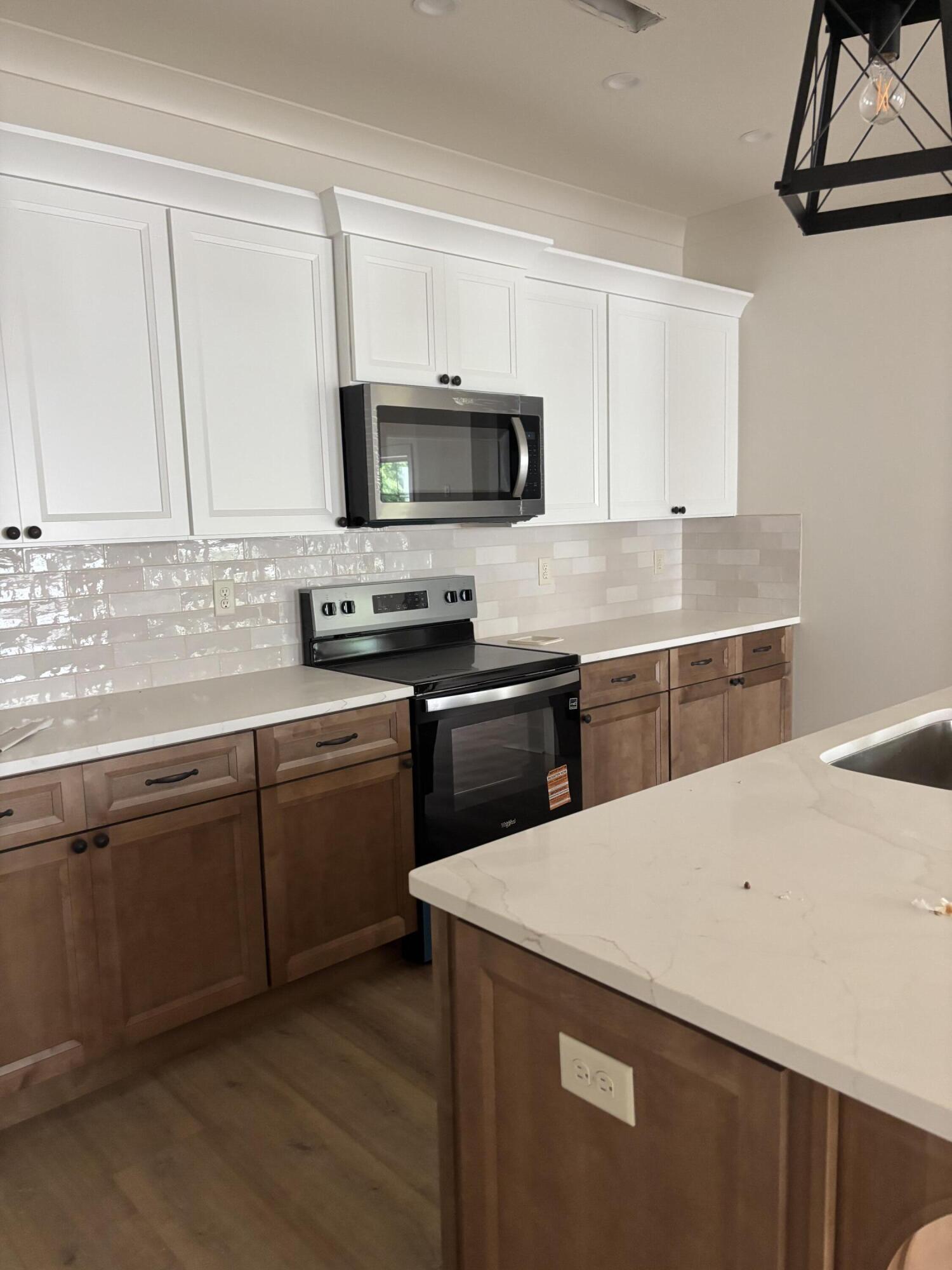 457 Willow Grove Court