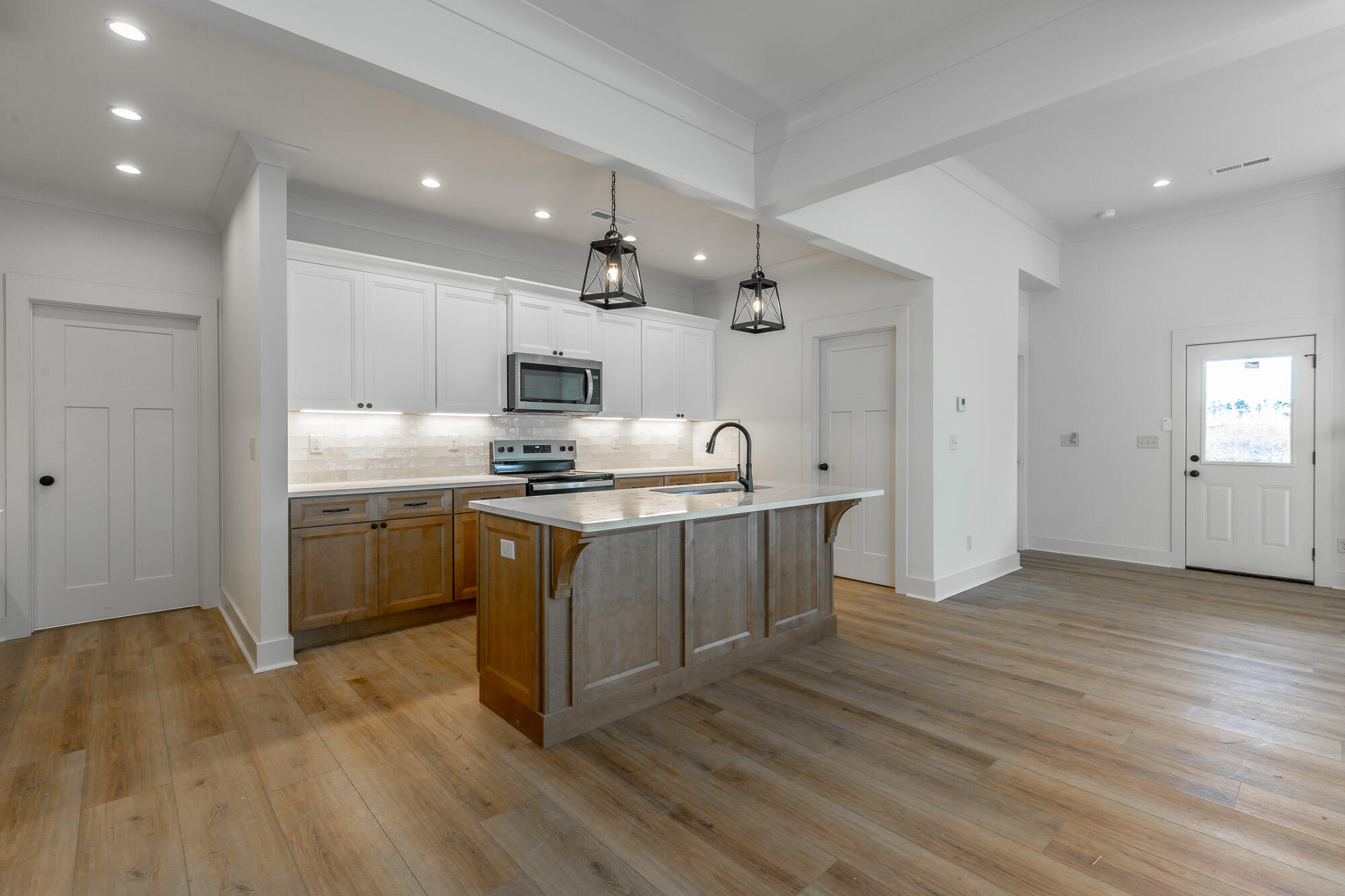 457 Willow Grove Court