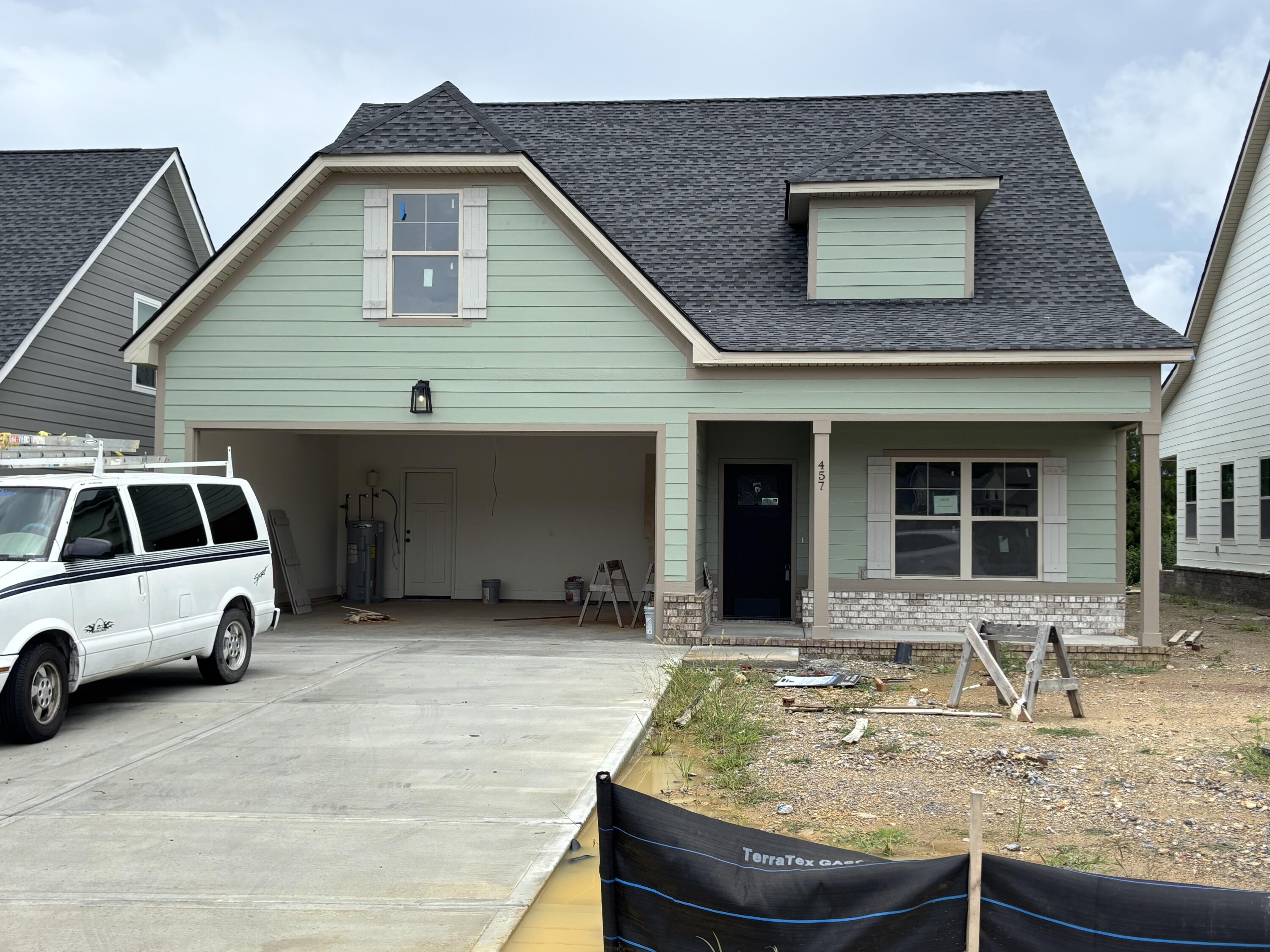 457 Willow Grove Court