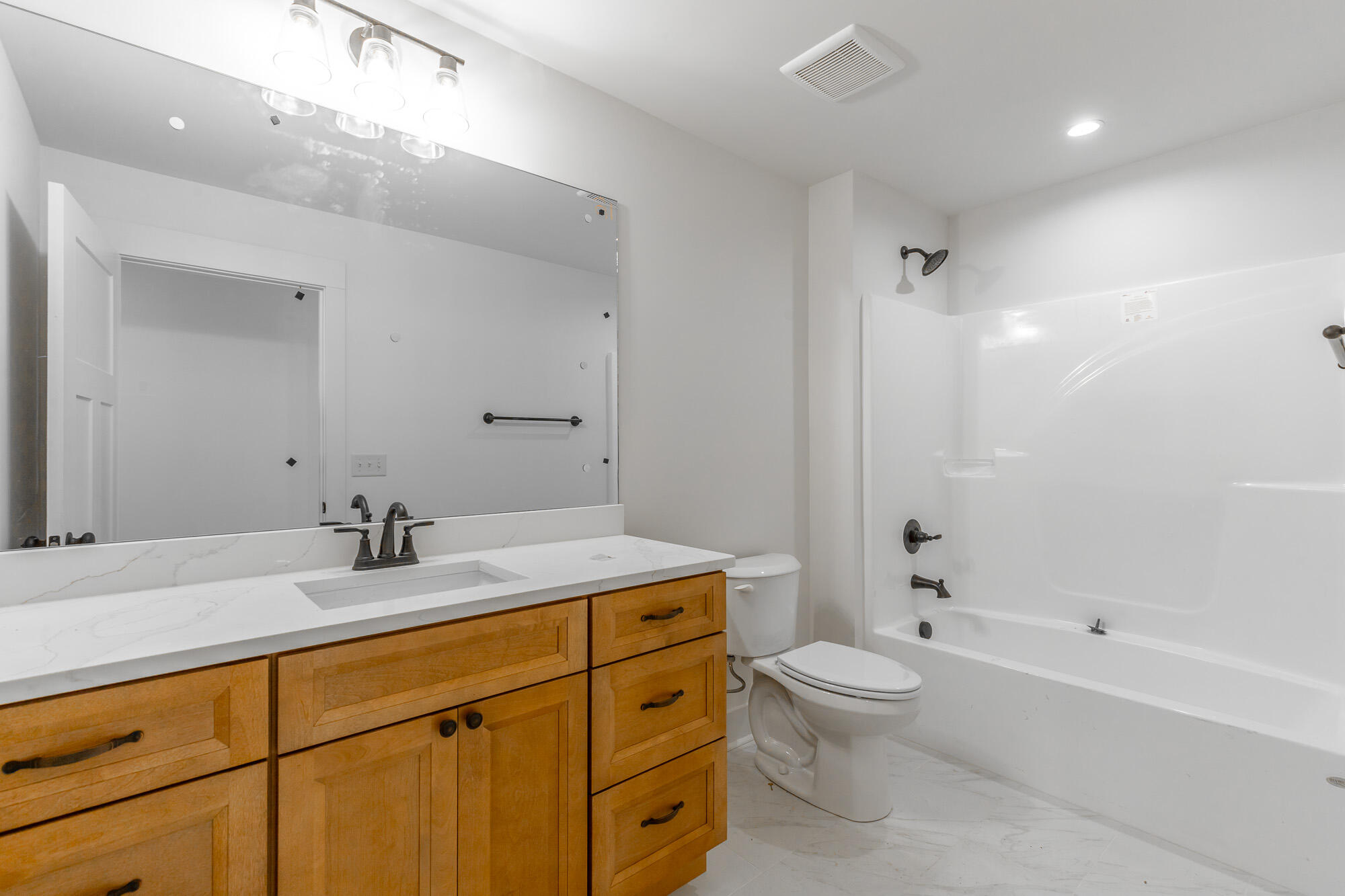 457 Willow Grove Court