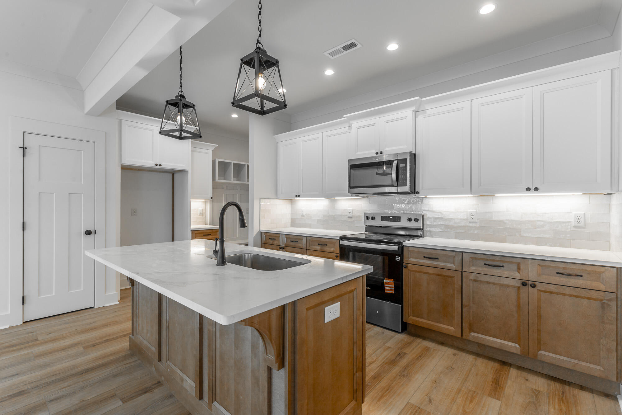 457 Willow Grove Court