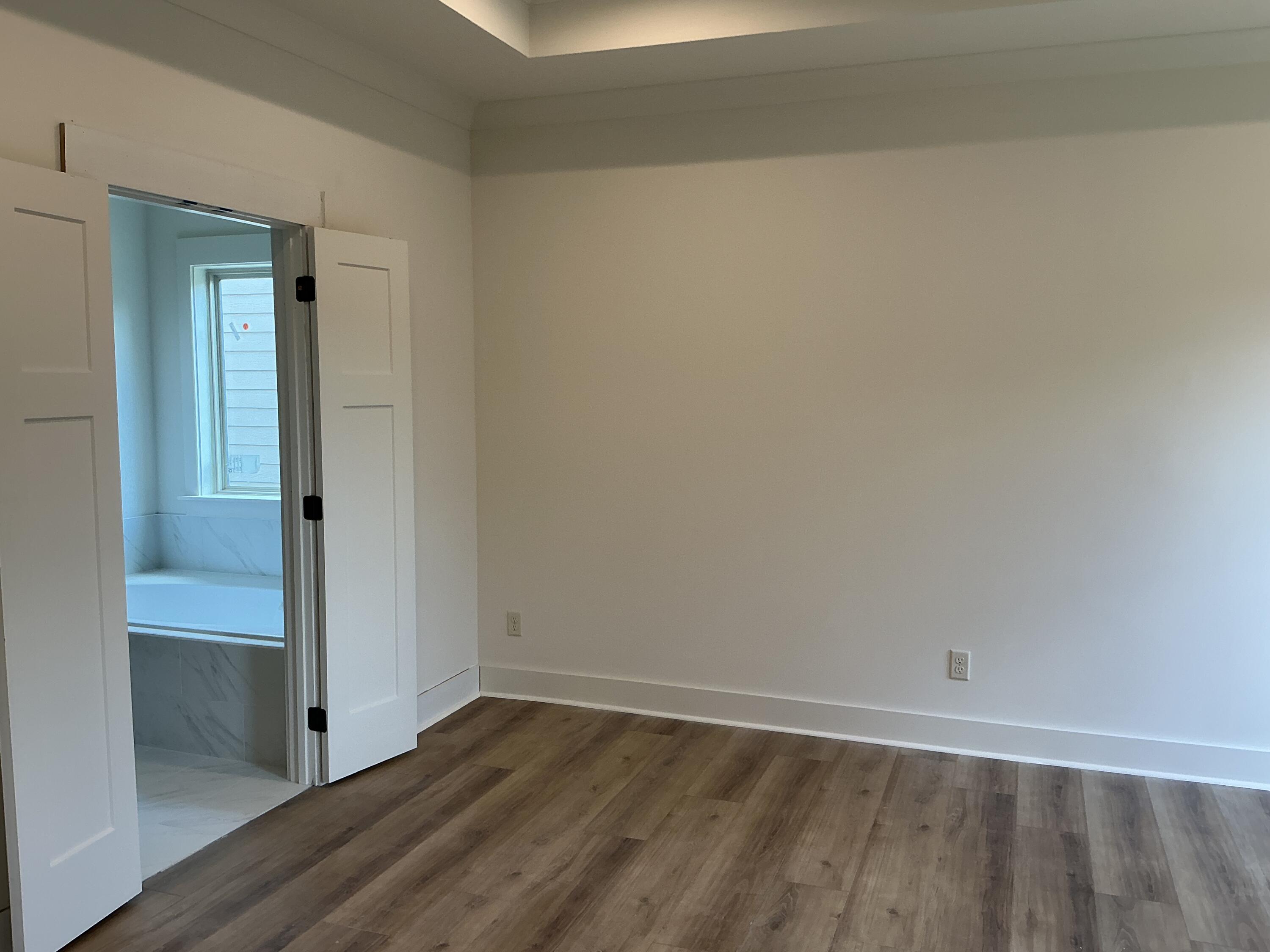 457 Willow Grove Court