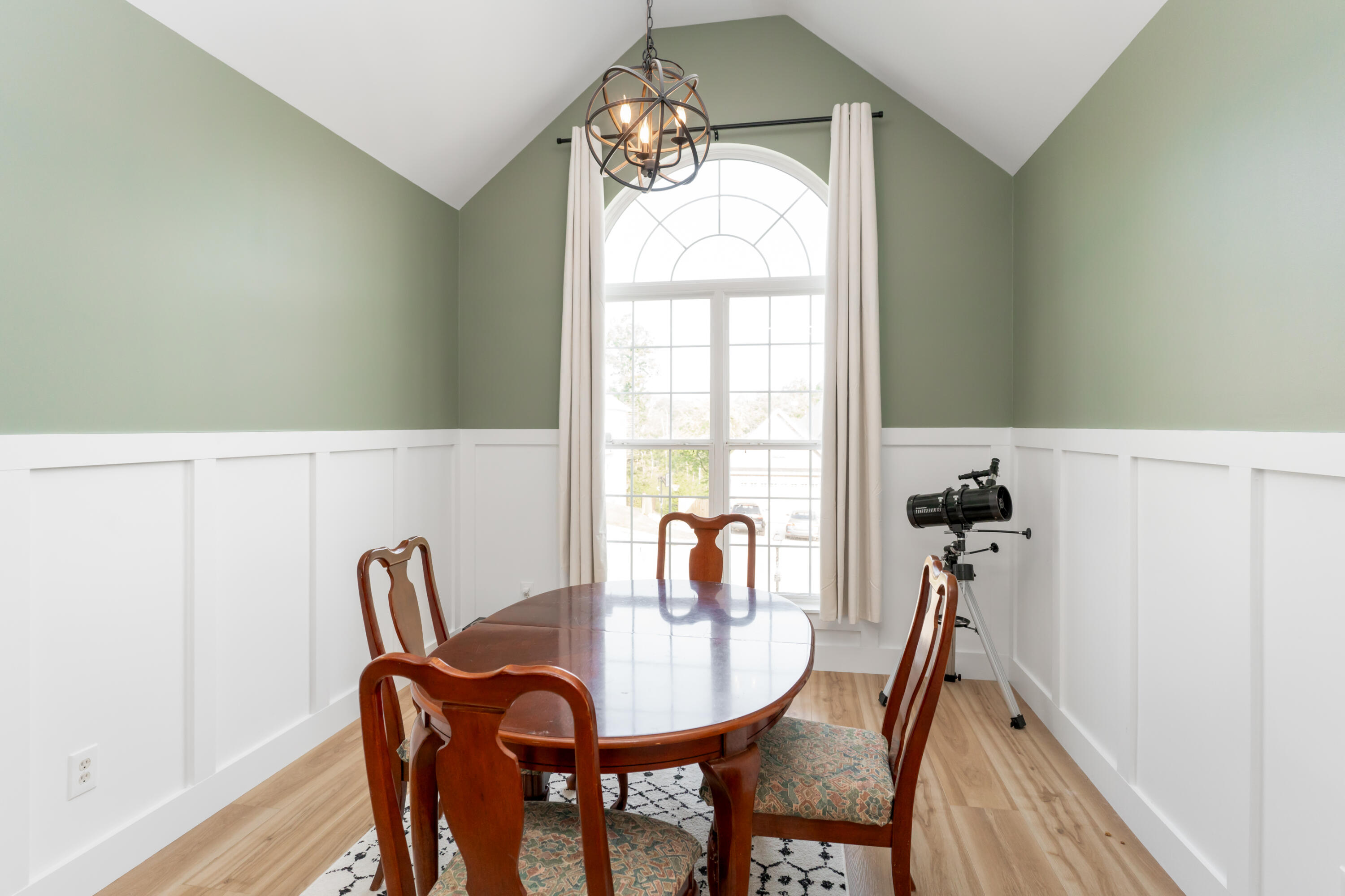 5653 Caney Ridge Circle