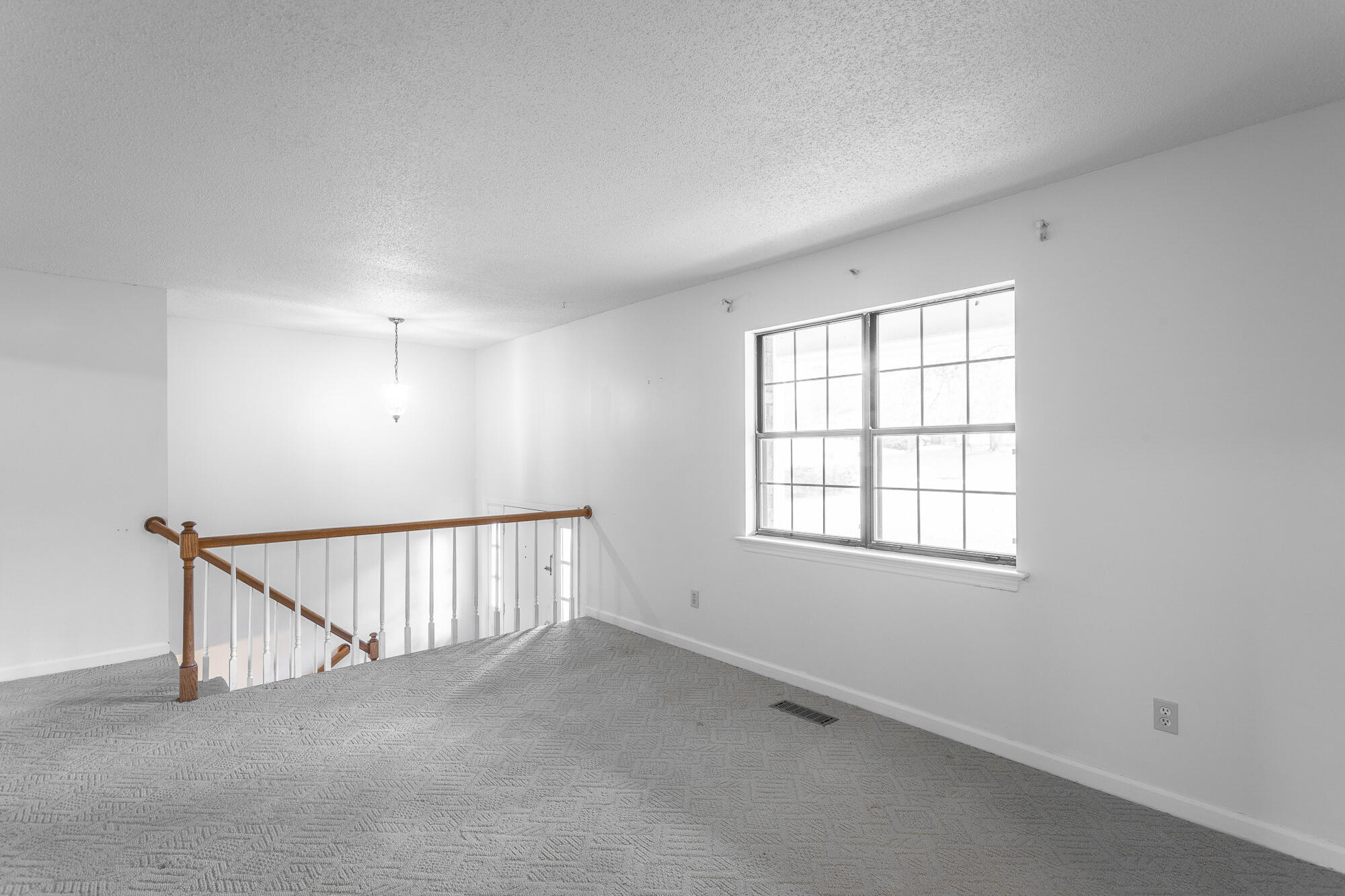 9512 Heathwood Drive