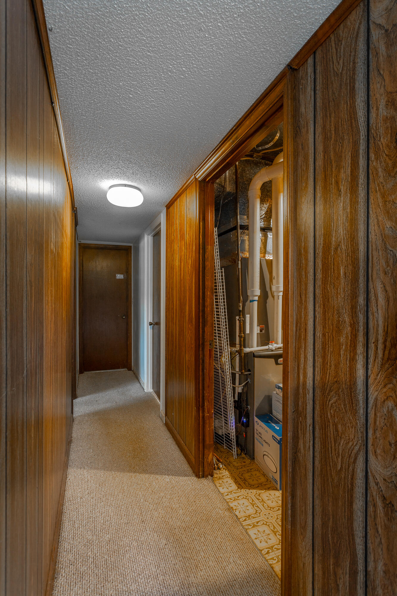 9512 Heathwood Drive