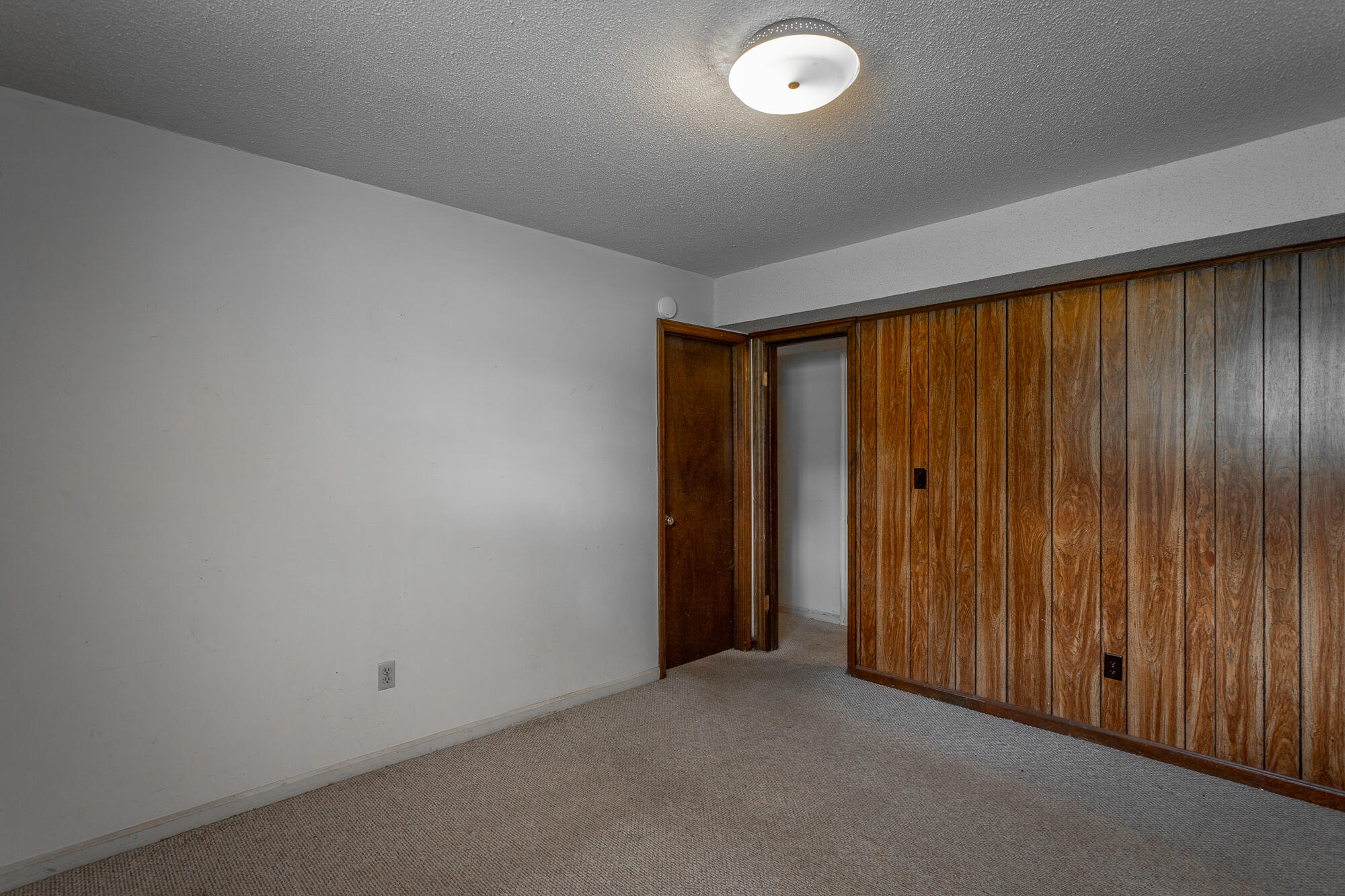 9512 Heathwood Drive