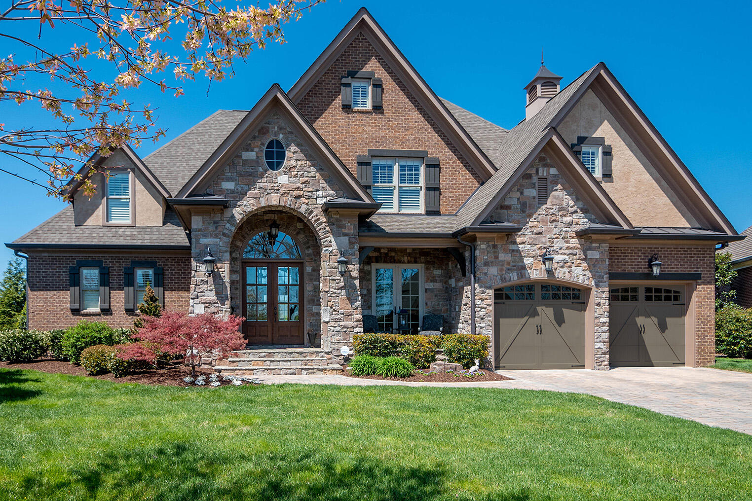 517 Hill Pointe Lane