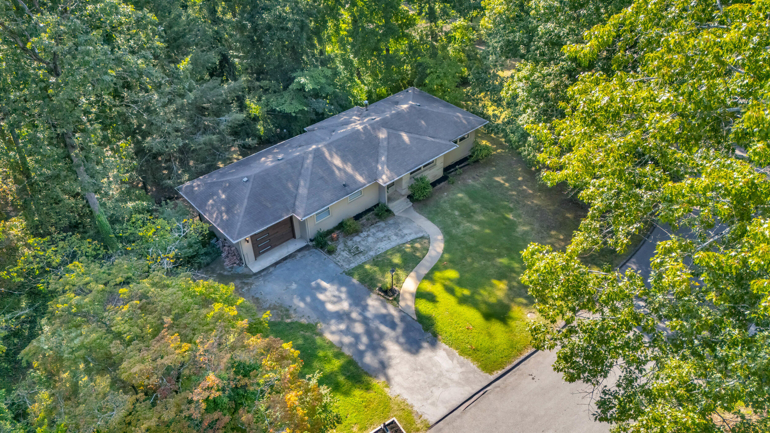 2550 Avalon Circle