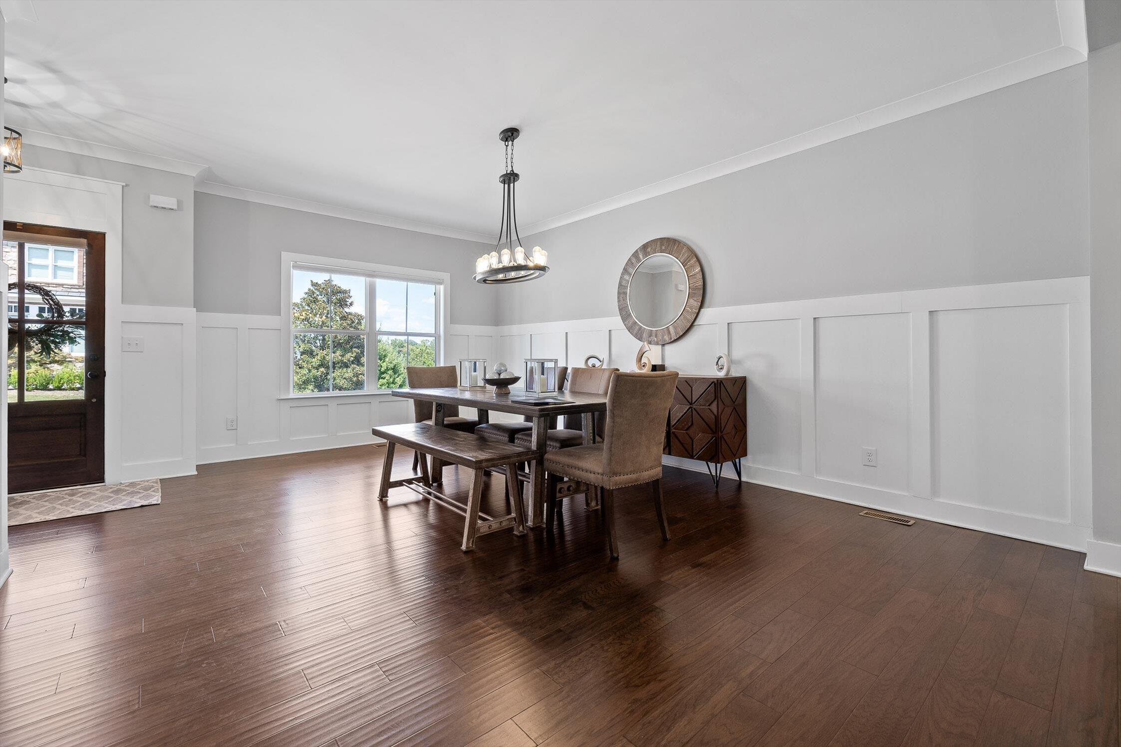 4581 Sailmaker Circle