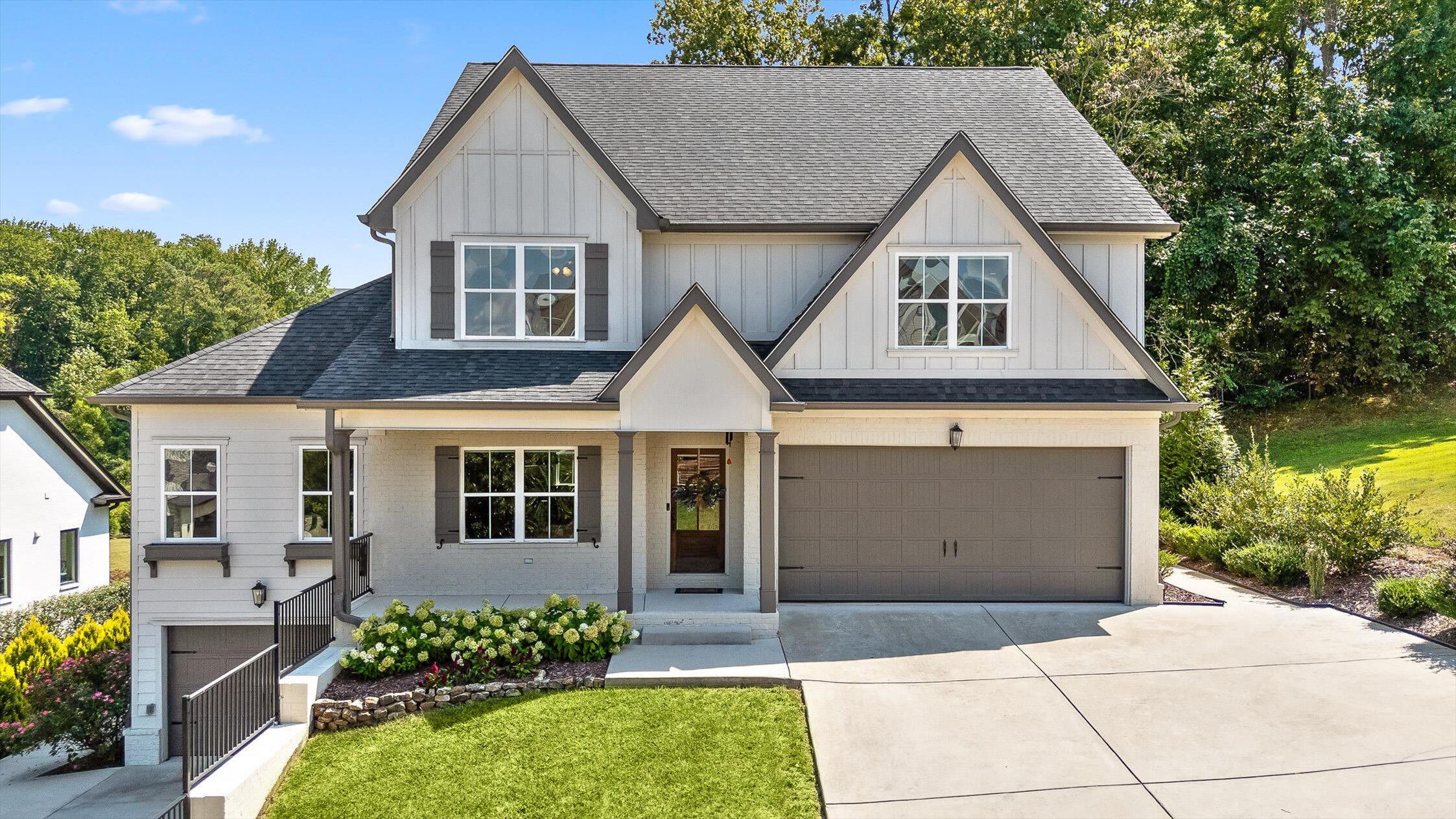 4581 Sailmaker Circle