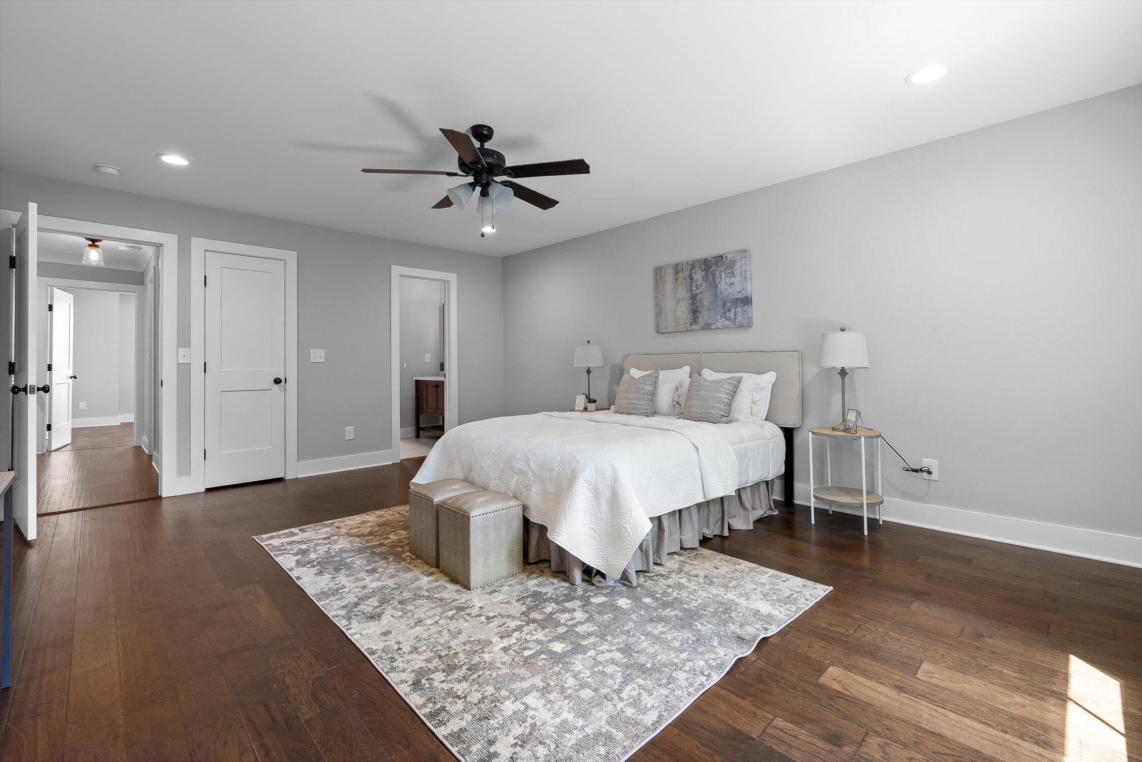 4581 Sailmaker Circle