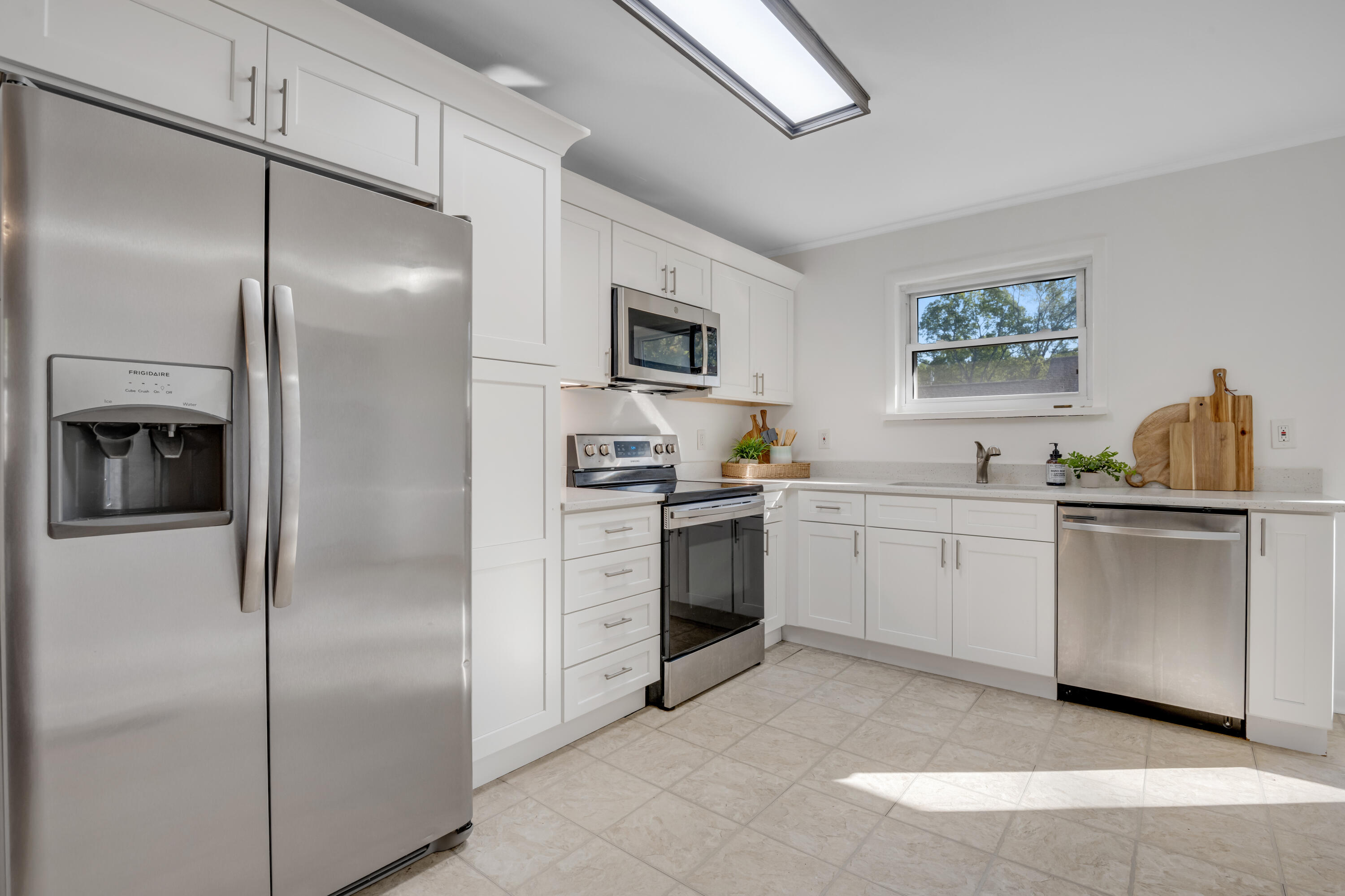 4534 Peckinpaugh Drive