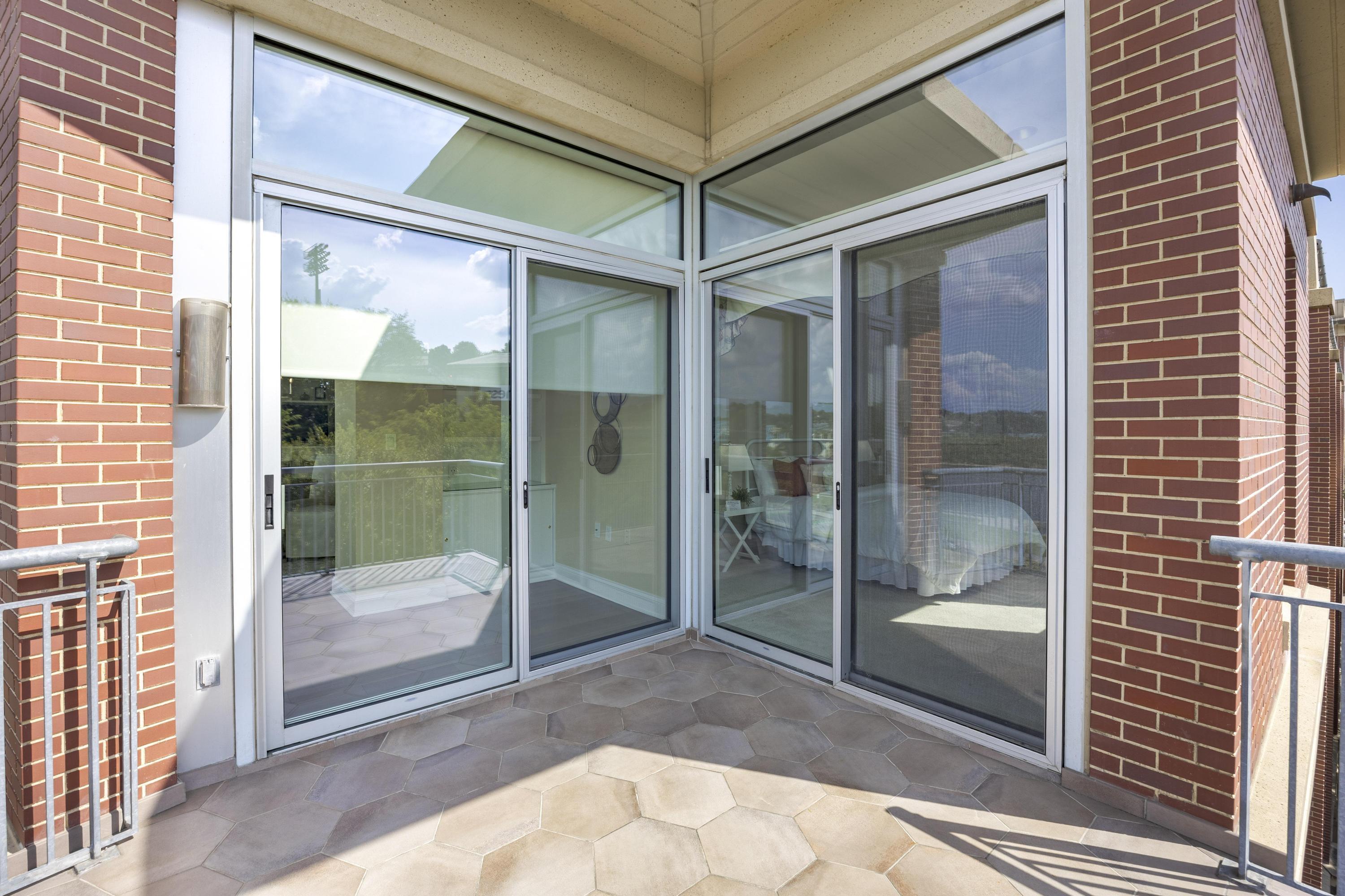 191 Chestnut Street, 501