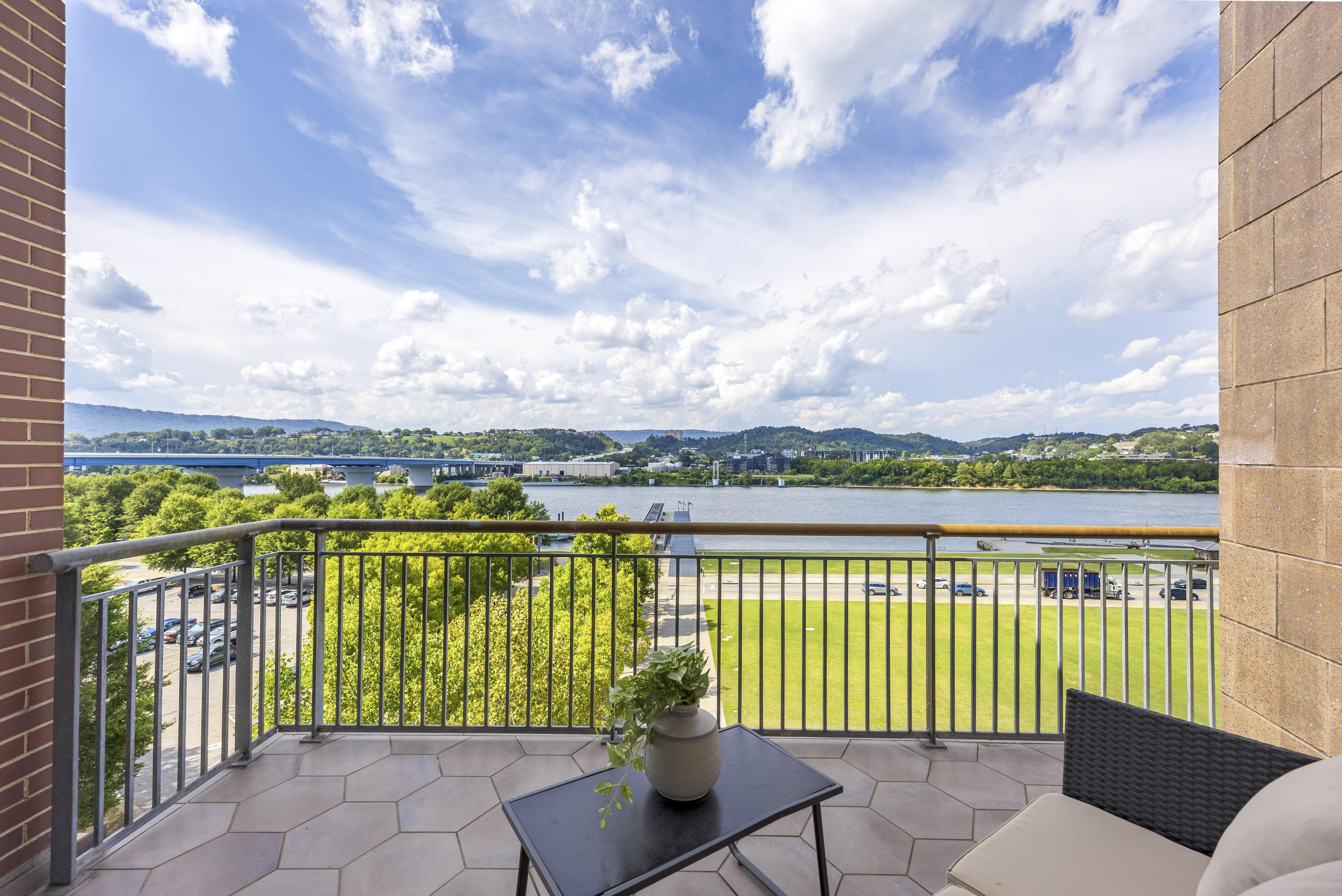 191 Chestnut Street, 501