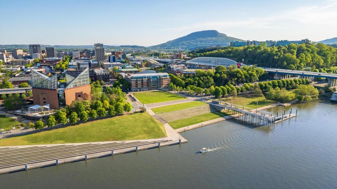 191 Chestnut Street, 501