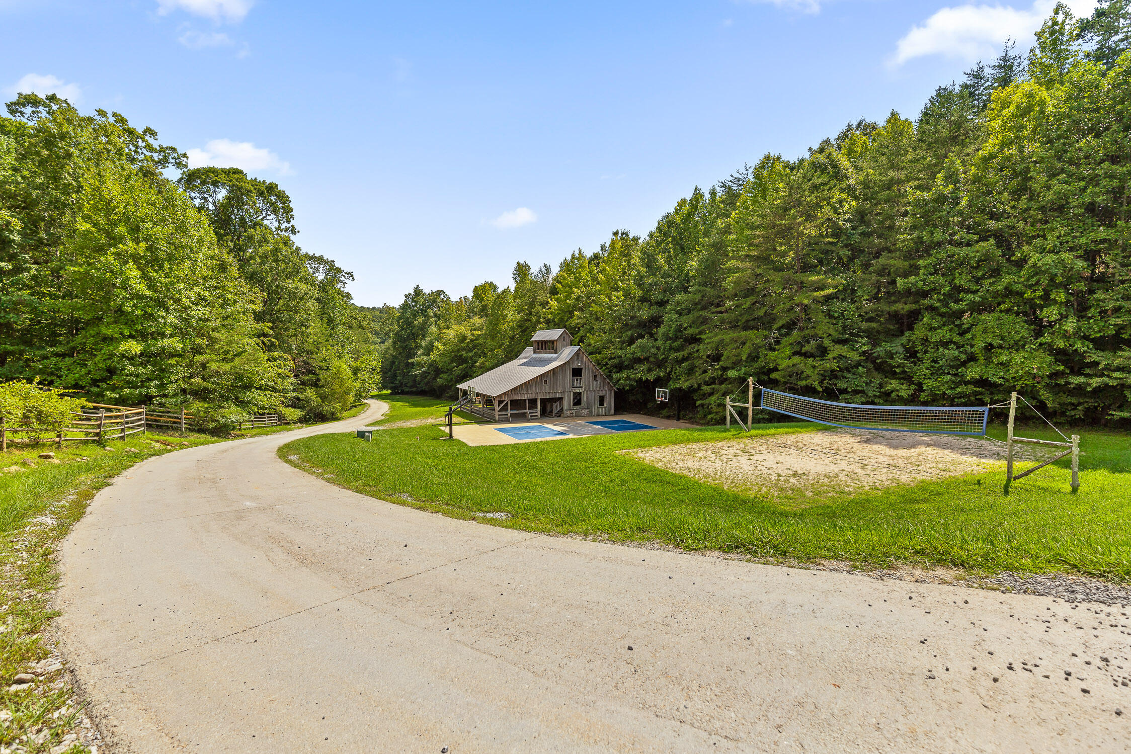 0 Cloudland Trace, 42