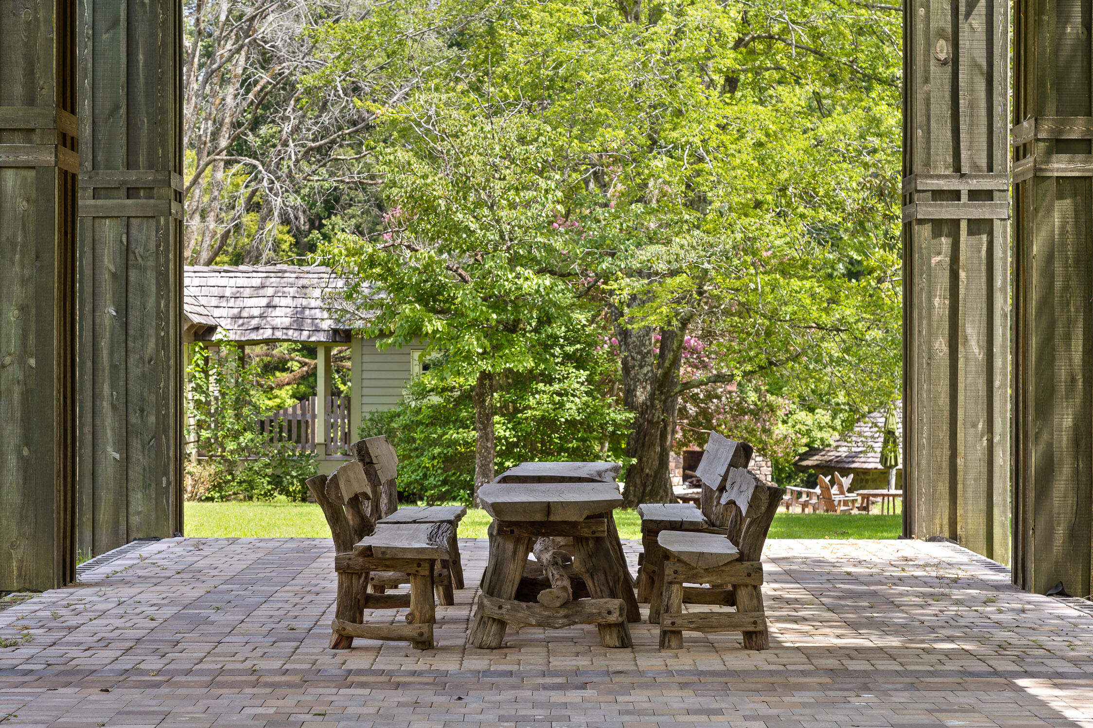 0 Cloudland Trace, 42