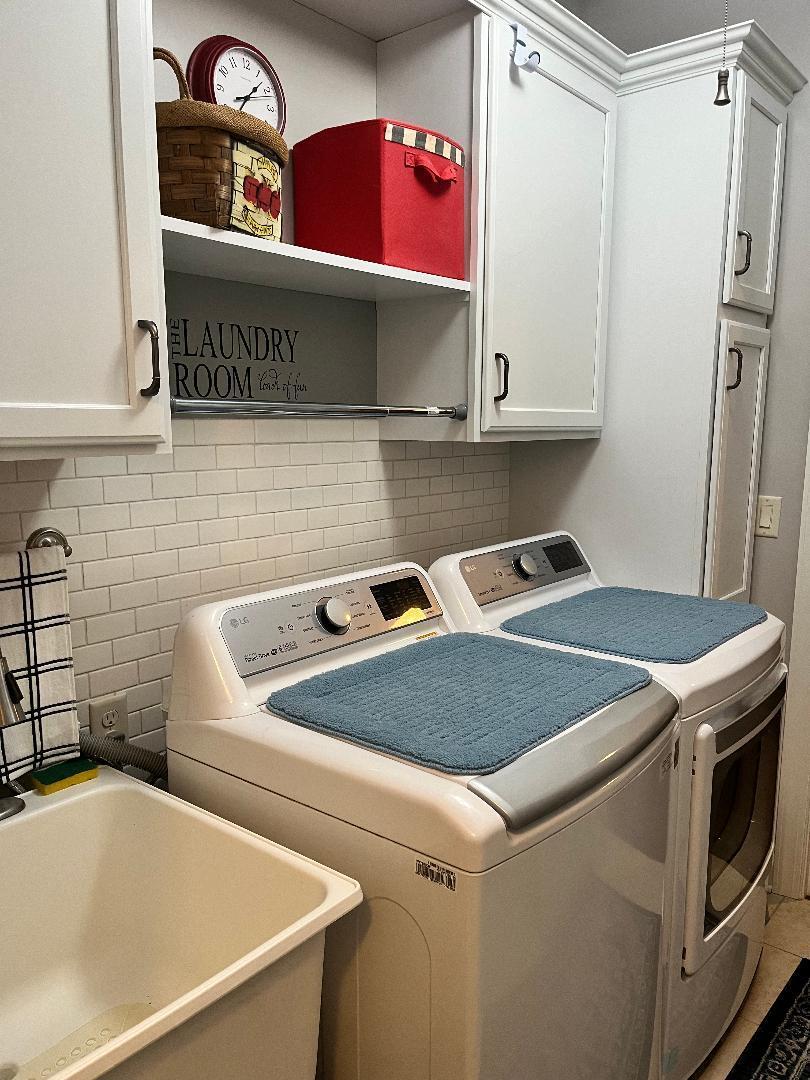 1720 Sedgefield Drive