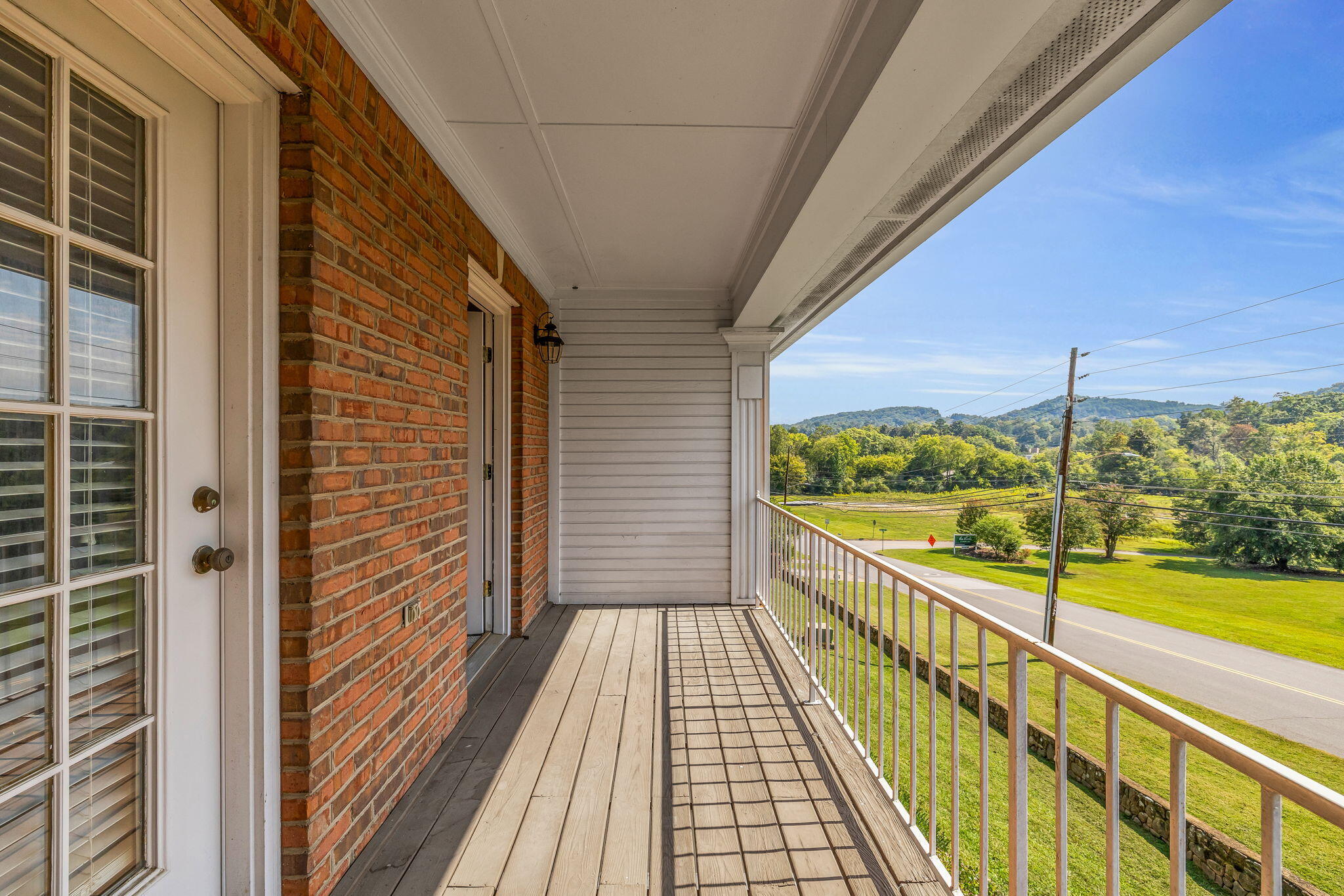 4135 Mountain Creek Road