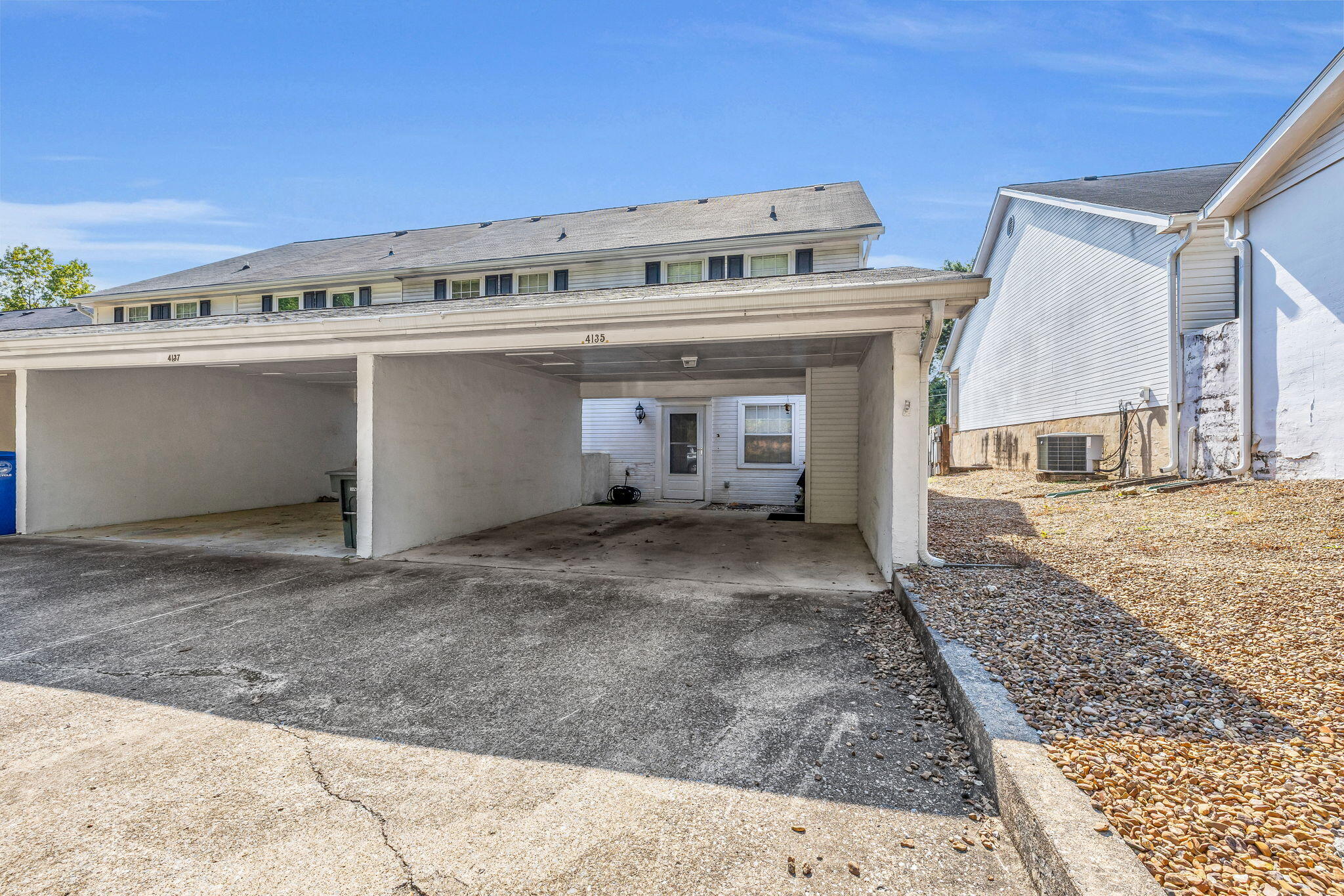 4135 Mountain Creek Road