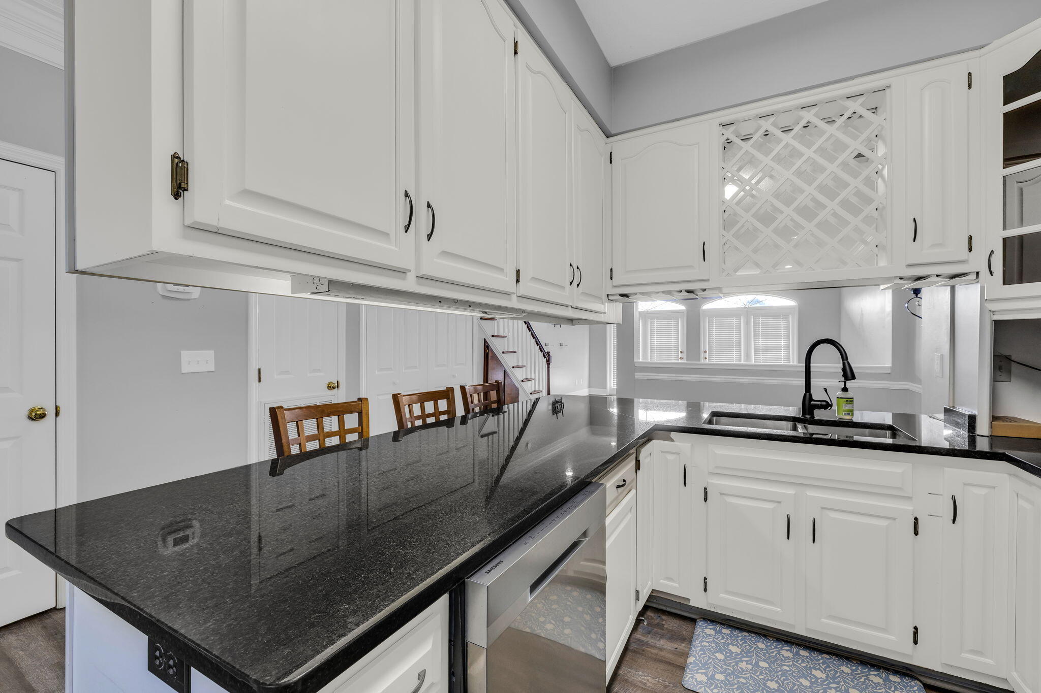 4135 Mountain Creek Road