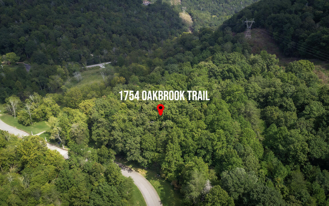 1754 Oakbrook Trail