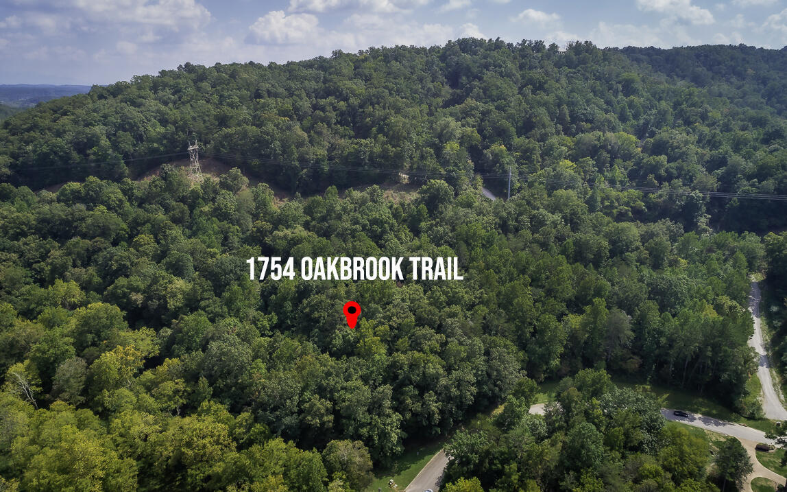 1754 Oakbrook Trail