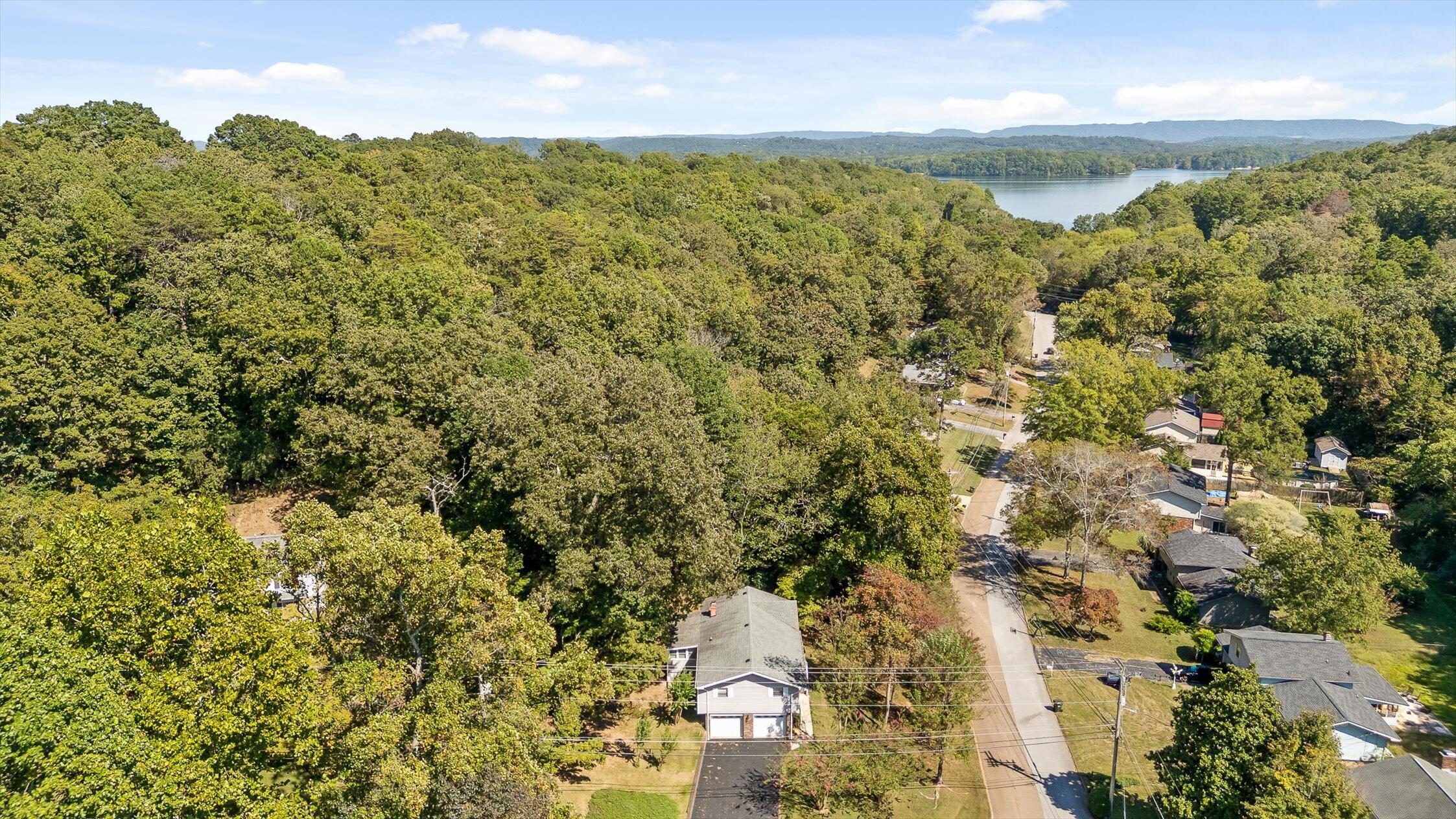 7622 Cove Ridge Drive