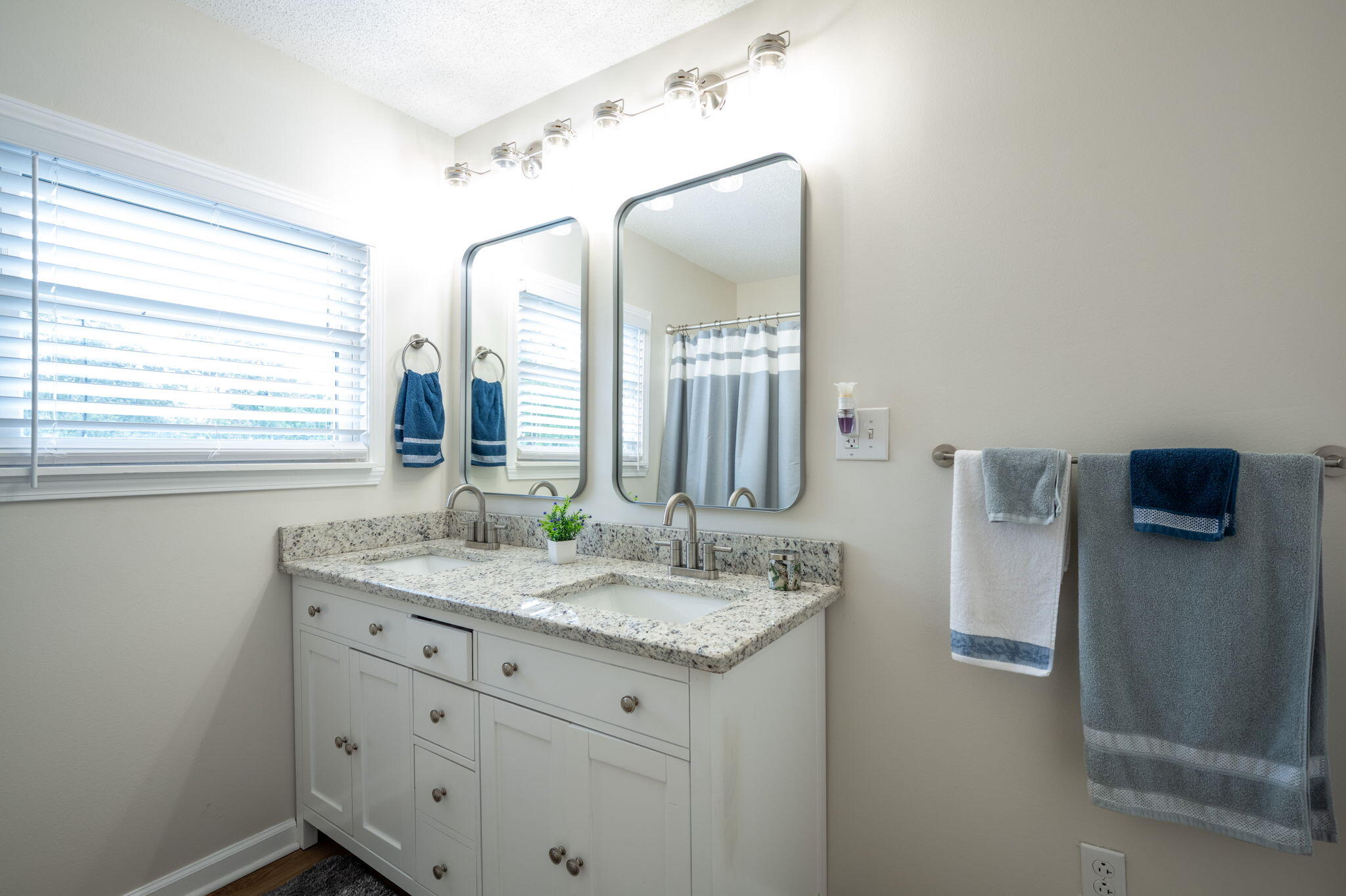 3107 Lookaway Trail
