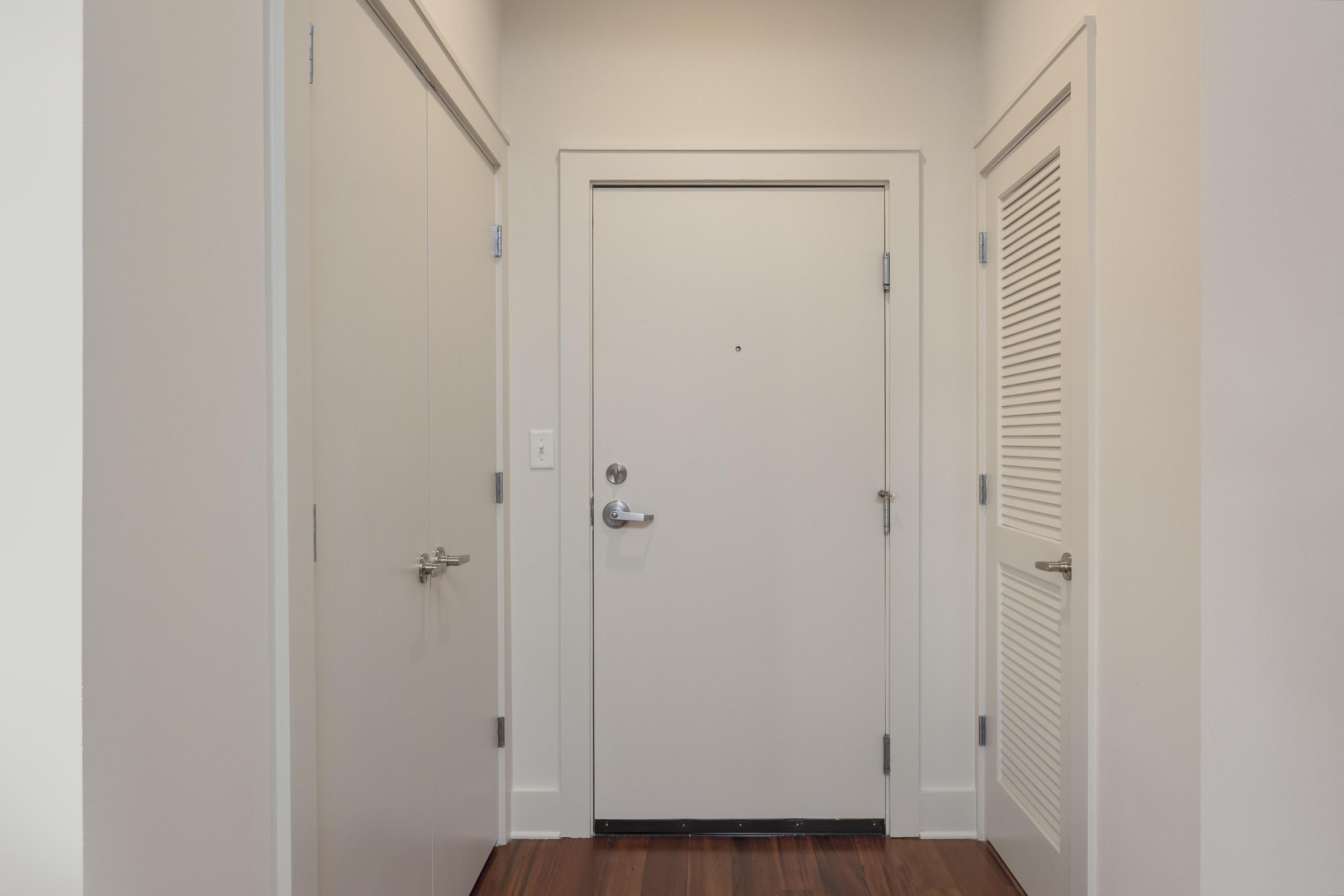 129 Walnut Street, 319