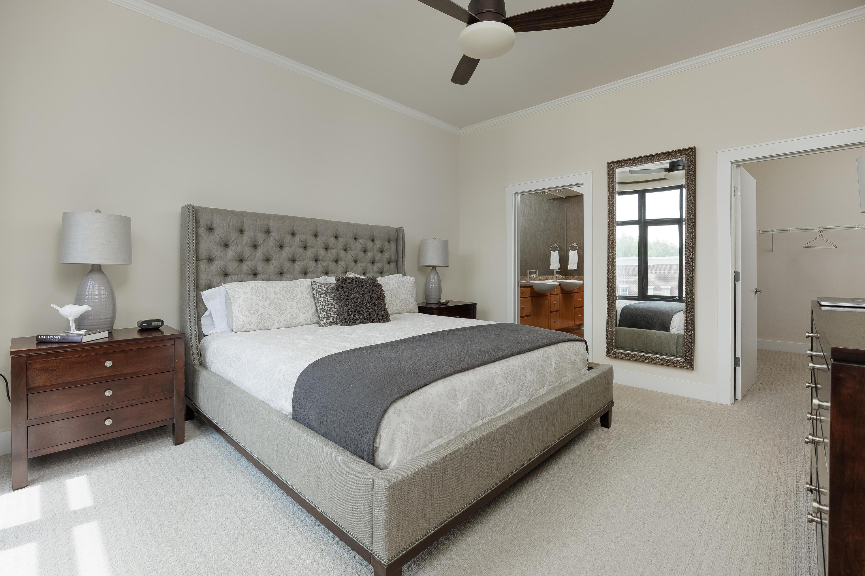 129 Walnut Street, 319